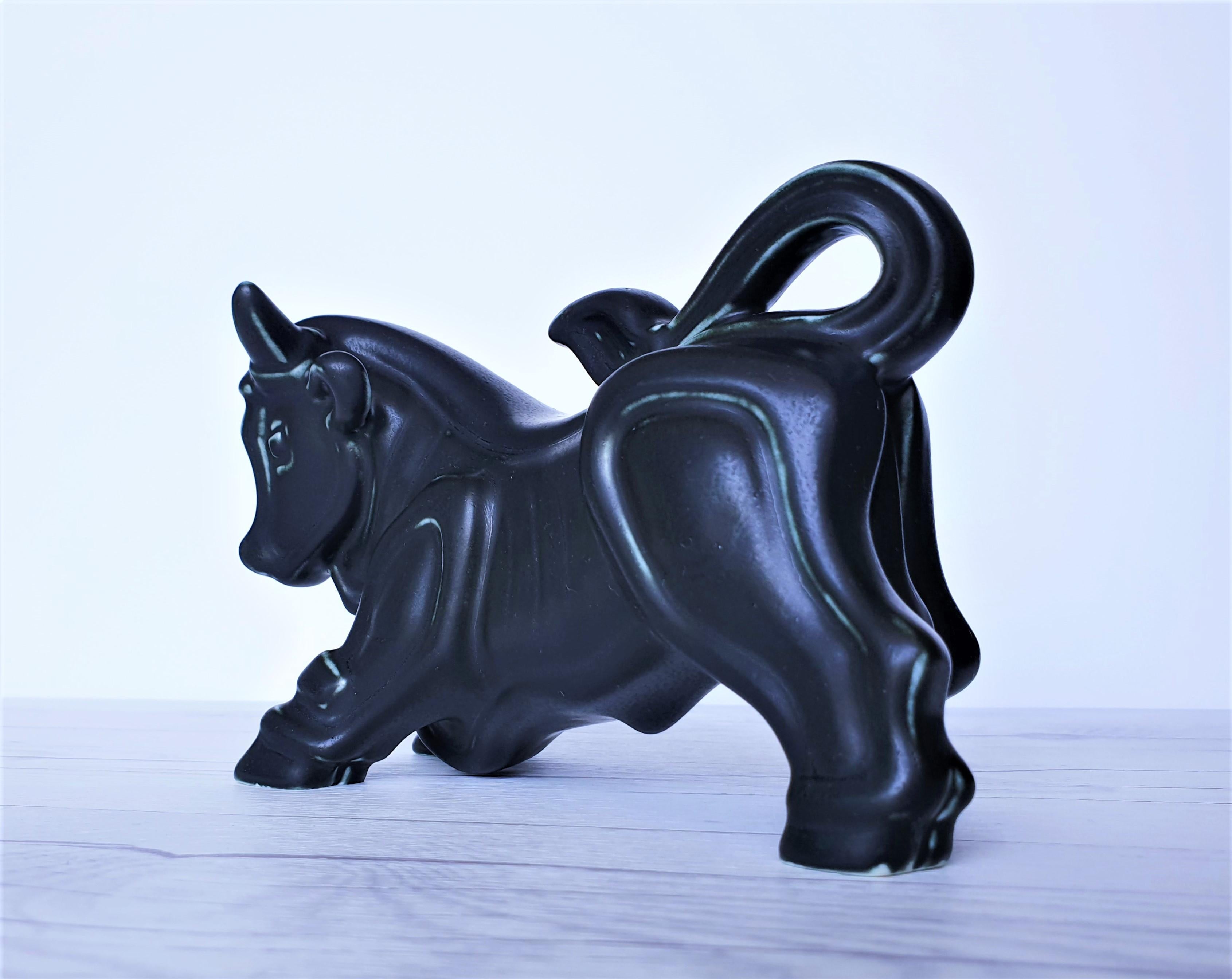 Gunnar Nylund for Rorstrand, 'Caolina' Glaze, Modernist Stoneware Bull Sculpture 3