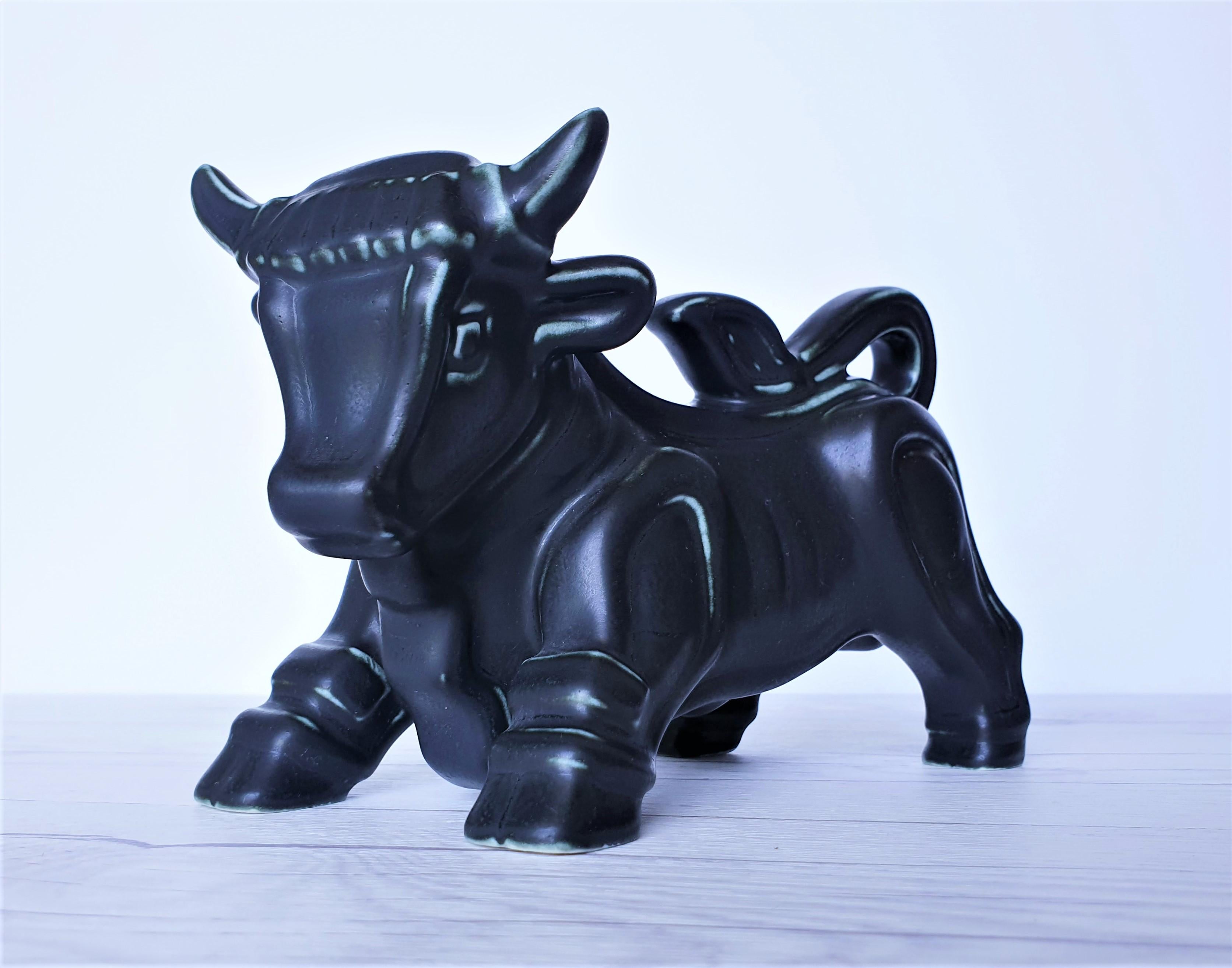 Ceramic Gunnar Nylund for Rorstrand, 'Caolina' Glaze, Modernist Stoneware Bull Sculpture