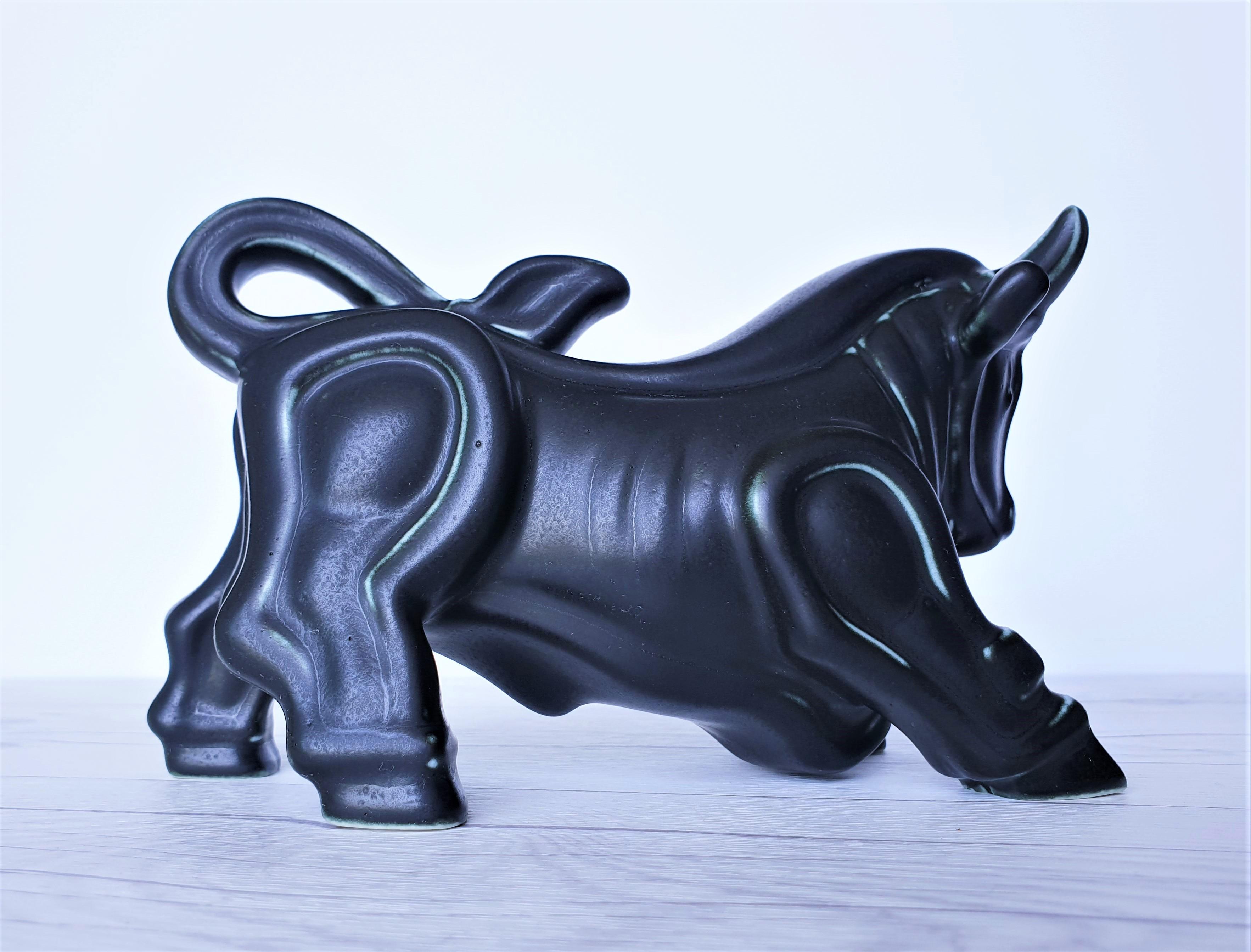Gunnar Nylund for Rorstrand, 'Caolina' Glaze, Modernist Stoneware Bull Sculpture 2