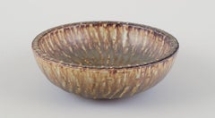 Gunnar Nylund for Rörstrand. Ceramic bowl. Birch tree glaze. Mid-20th C.