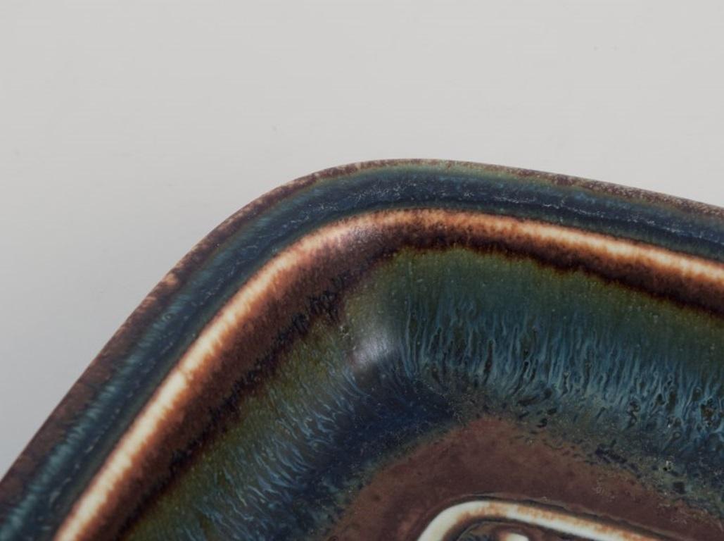 Glazed Gunnar Nylund for Rörstrand, ceramic bowl with abstract motif. For Sale