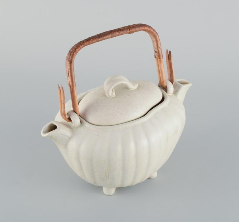 Swedish Gunnar Nylund for Rörstrand. Double jug in glazed ceramic.  For Sale