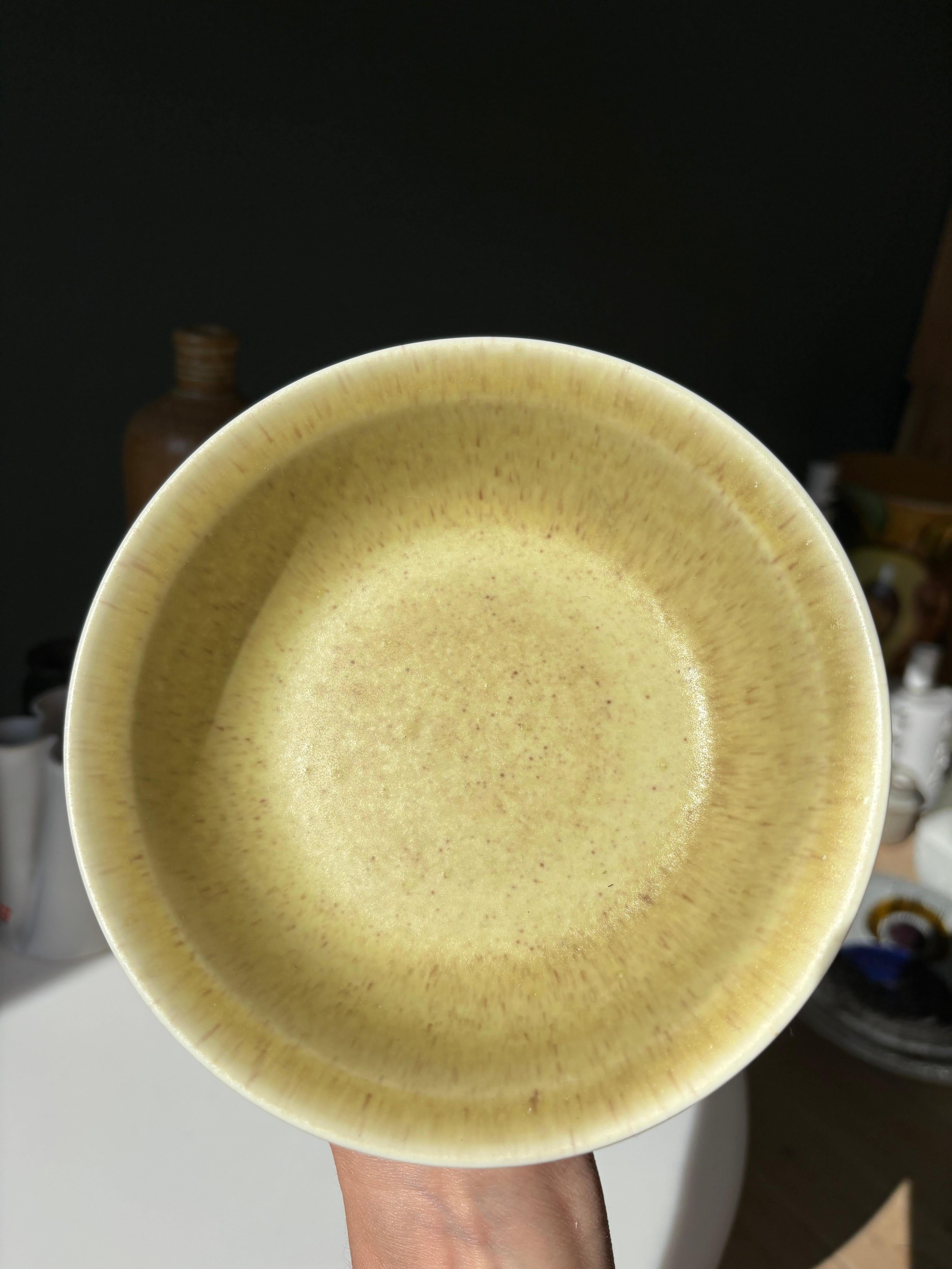Scandinavian Modern Gunnar Nylund for Rörstrand Dusty Yellow Ceramic Bowl, 1960s For Sale