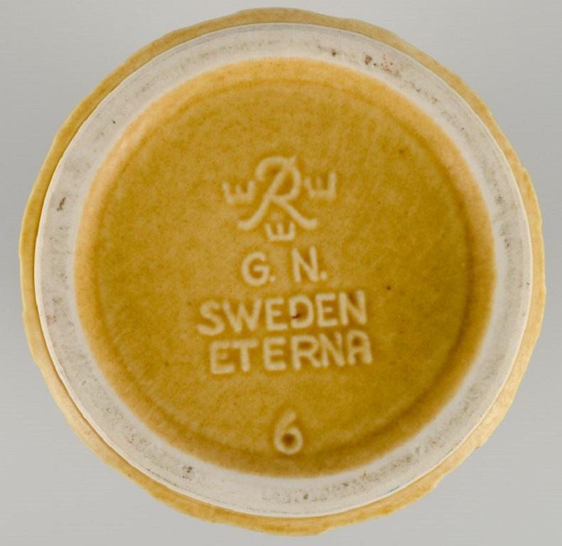 Smaltato Gunnar Nylund per Rörstrand, Vaso cilindrico in ceramica 