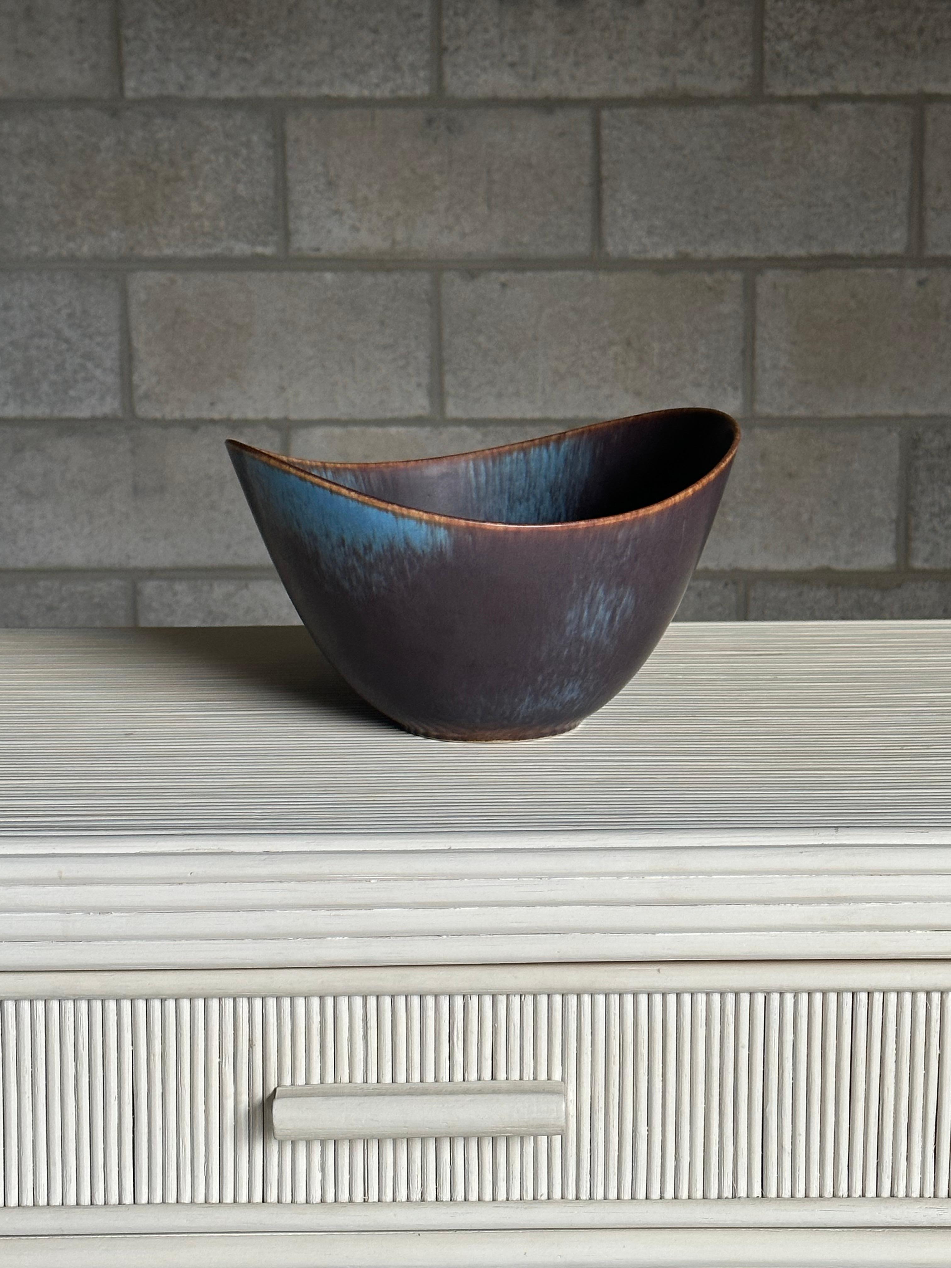 Mid-Century Modern Gunnar Nylund for Rörstrand Large AXK Stoneware Bowl For Sale