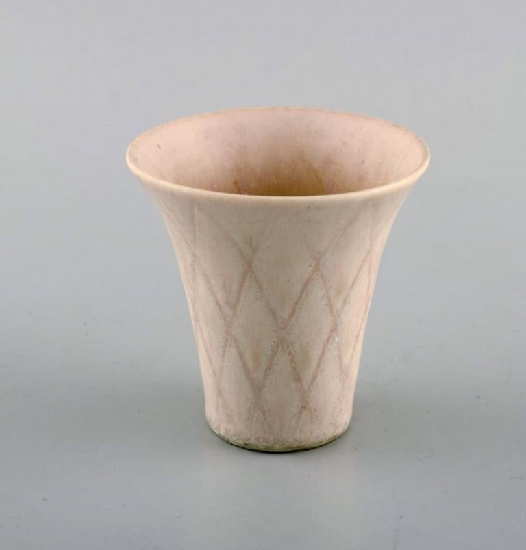 Scandinavian Modern Gunnar Nylund for Rörstrand. Miniature vase in glazed ceramics. 1950s For Sale