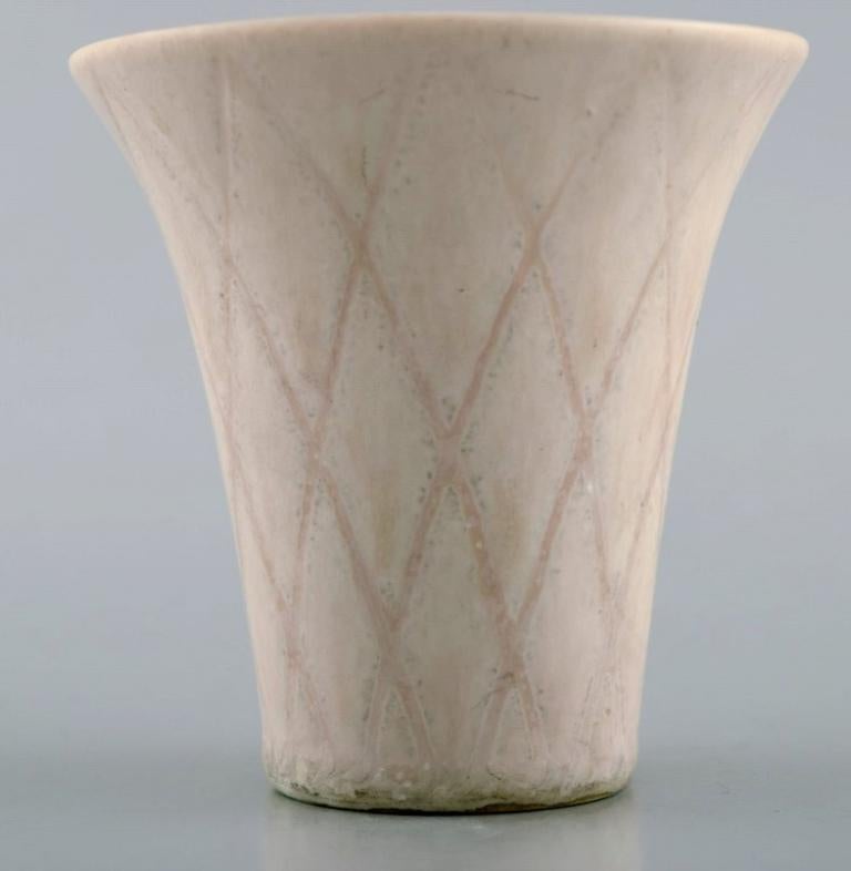 Swedish Gunnar Nylund for Rörstrand. Miniature vase in glazed ceramics. 1950s For Sale