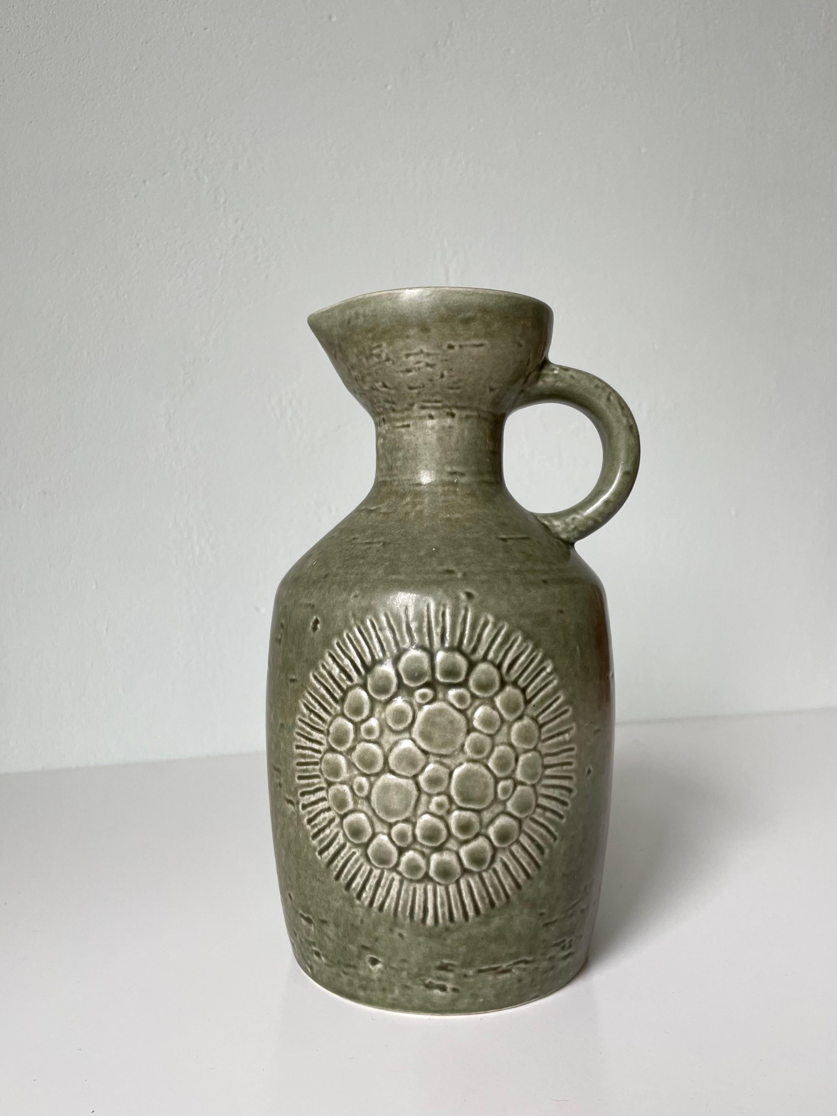 Gunnar Nylund für Rörstrand Olivgrüne Zenit-Vase, 1960er Jahre im Angebot 3