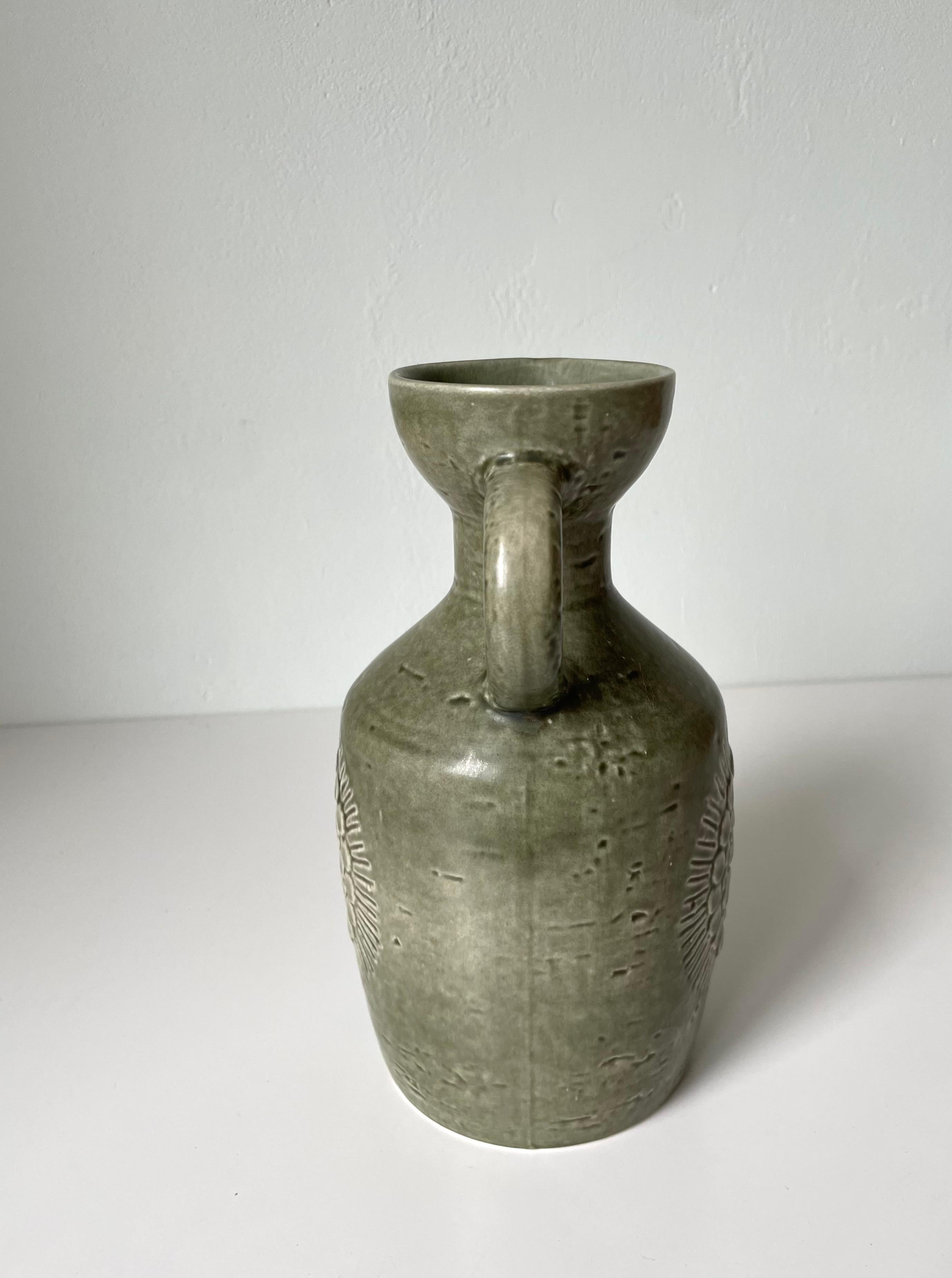 Gunnar Nylund for Rörstrand Olive Green Zenit Vase, 1960s For Sale 1