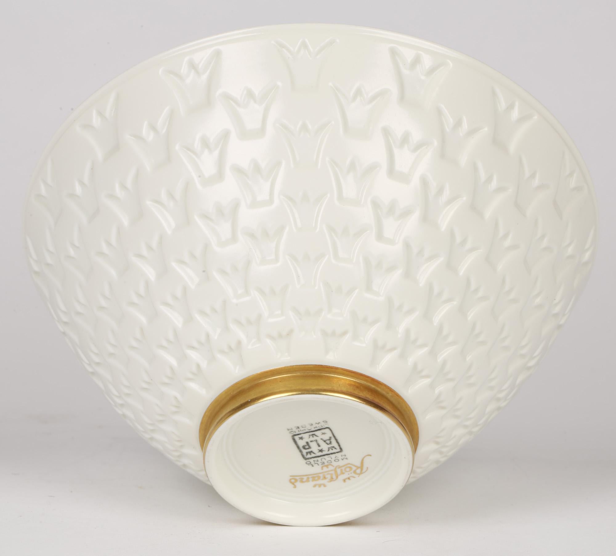 Gunnar Nylund for Rörstrand Porcelain Crown Window Bowl In Good Condition For Sale In Bishop's Stortford, Hertfordshire