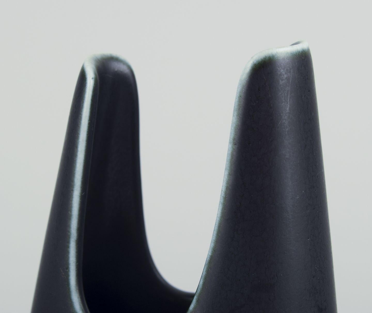 Gunnar Nylund per Rörstrand. Raro vaso in ceramica 