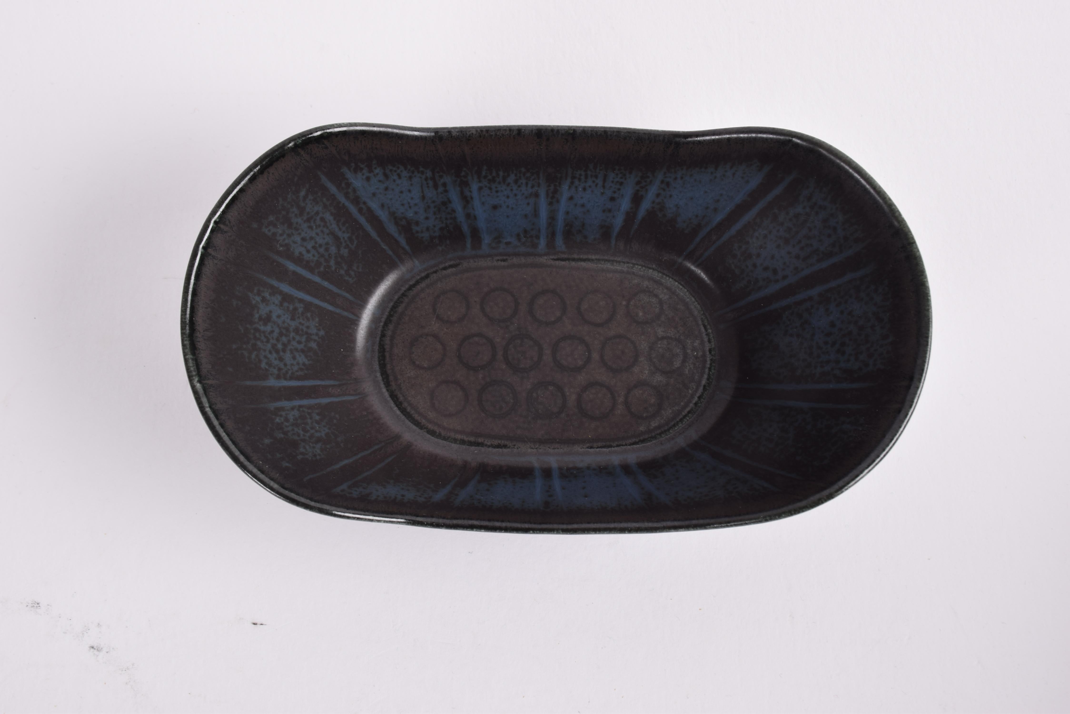 Mid-20th Century Gunnar Nylund for Rörstrand Small Oblong Bowl Black Scandinavian, 1950s For Sale