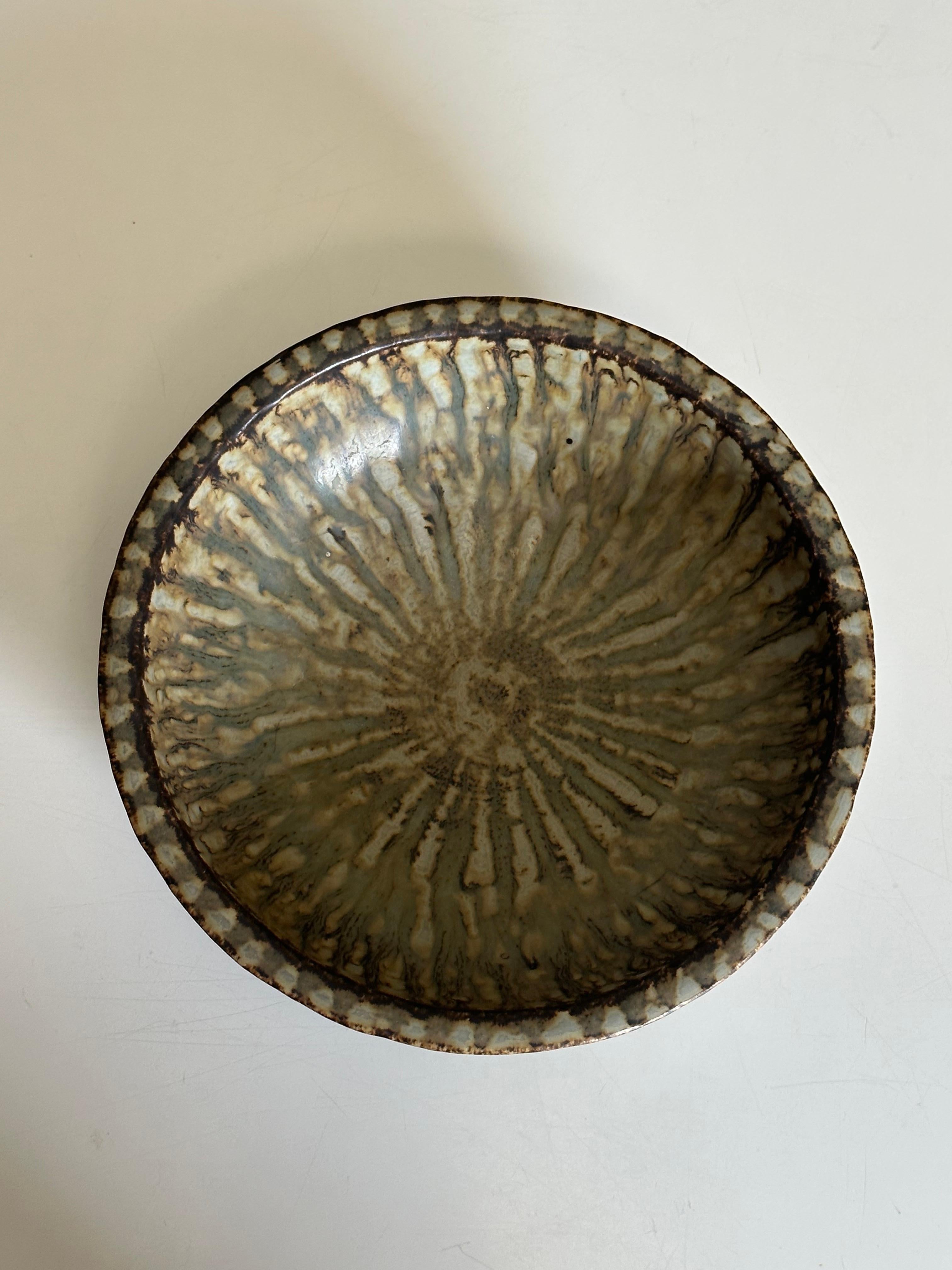 Mid-Century Modern Gunnar Nylund for Rörstrand Stoneware Bowl For Sale