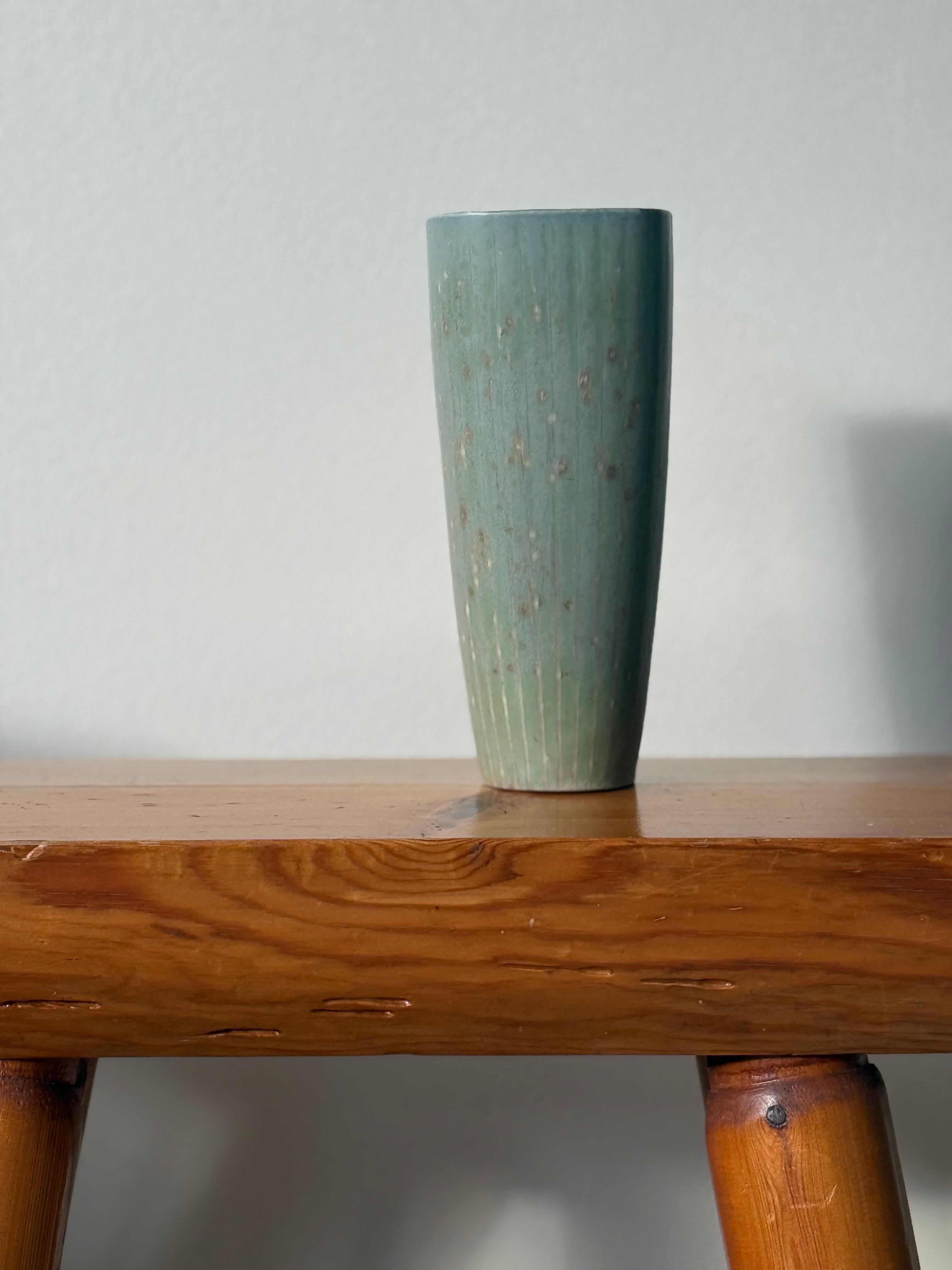 Vernissé Gunnar Nylund pour Rörstrand - Vase en grès, Suède, années 1950 en vente