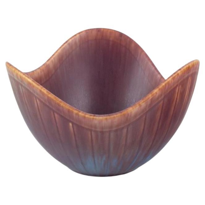 Gunnar Nylund per Rörstrand, Svezia. Ciotola in ceramica smaltata nei toni del blu-marrone