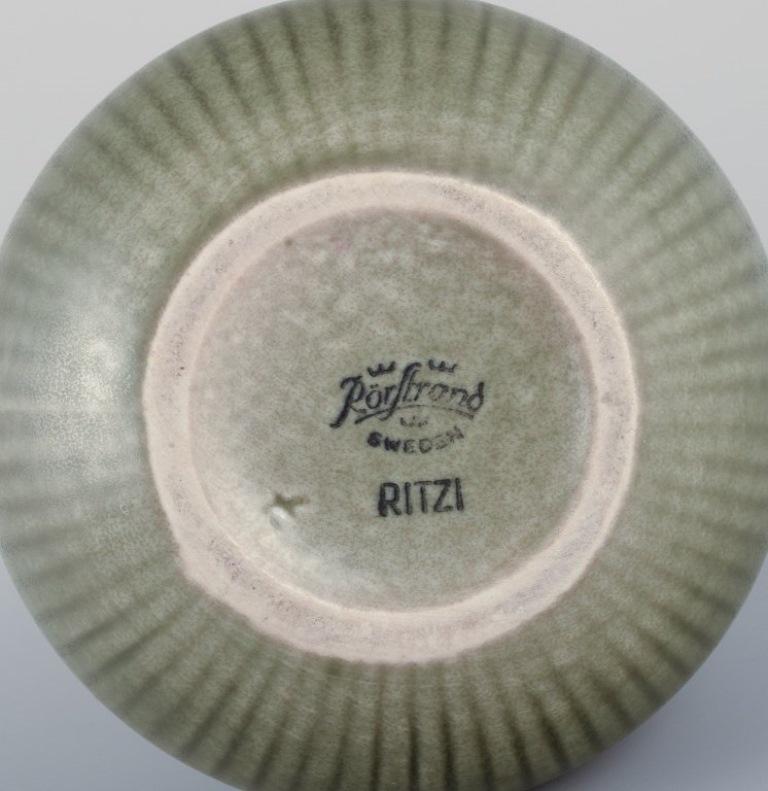 Gunnar Nylund für Rörstrand, Schweden. Paar Ritzi-Keramikkrüge. 1960er Jahre im Angebot 2