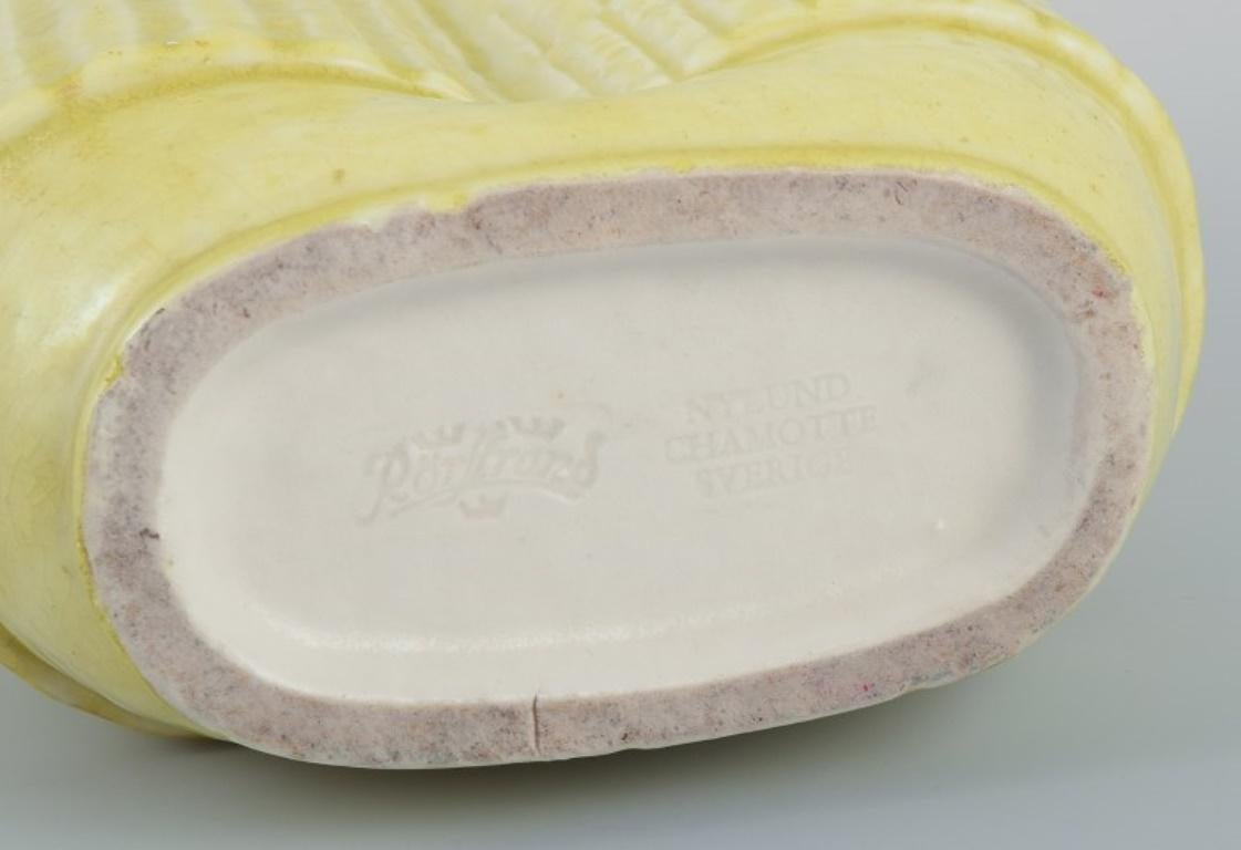 XX secolo Gunnar Nylund per Rörstrand, Svezia. Vaso in ceramica in due parti in argilla chamotte in vendita