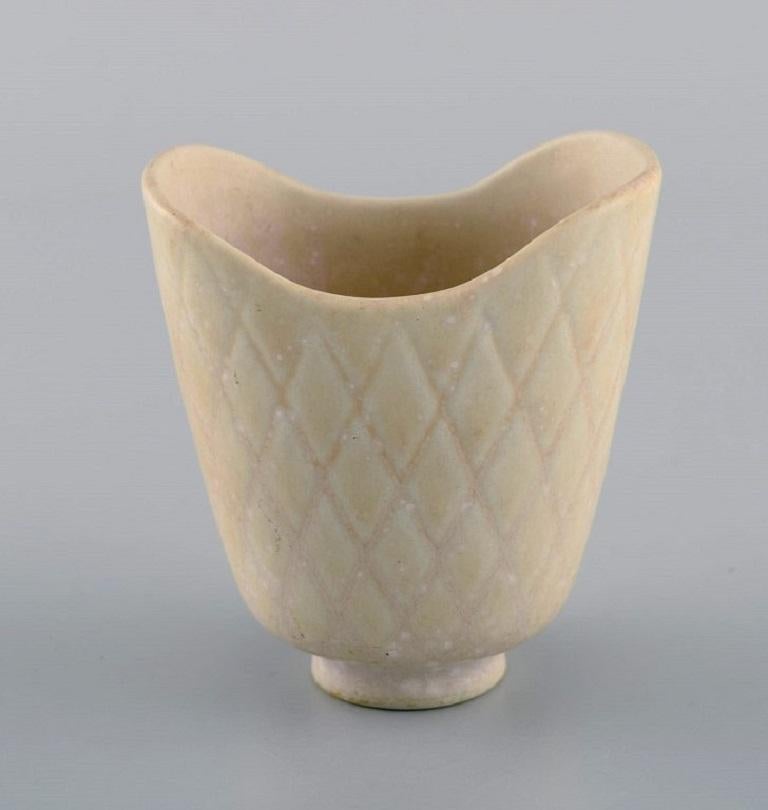 Scandinavian Modern Gunnar Nylund for Rörstrand, Vase in Glazed Ceramics, Mid-20th C.