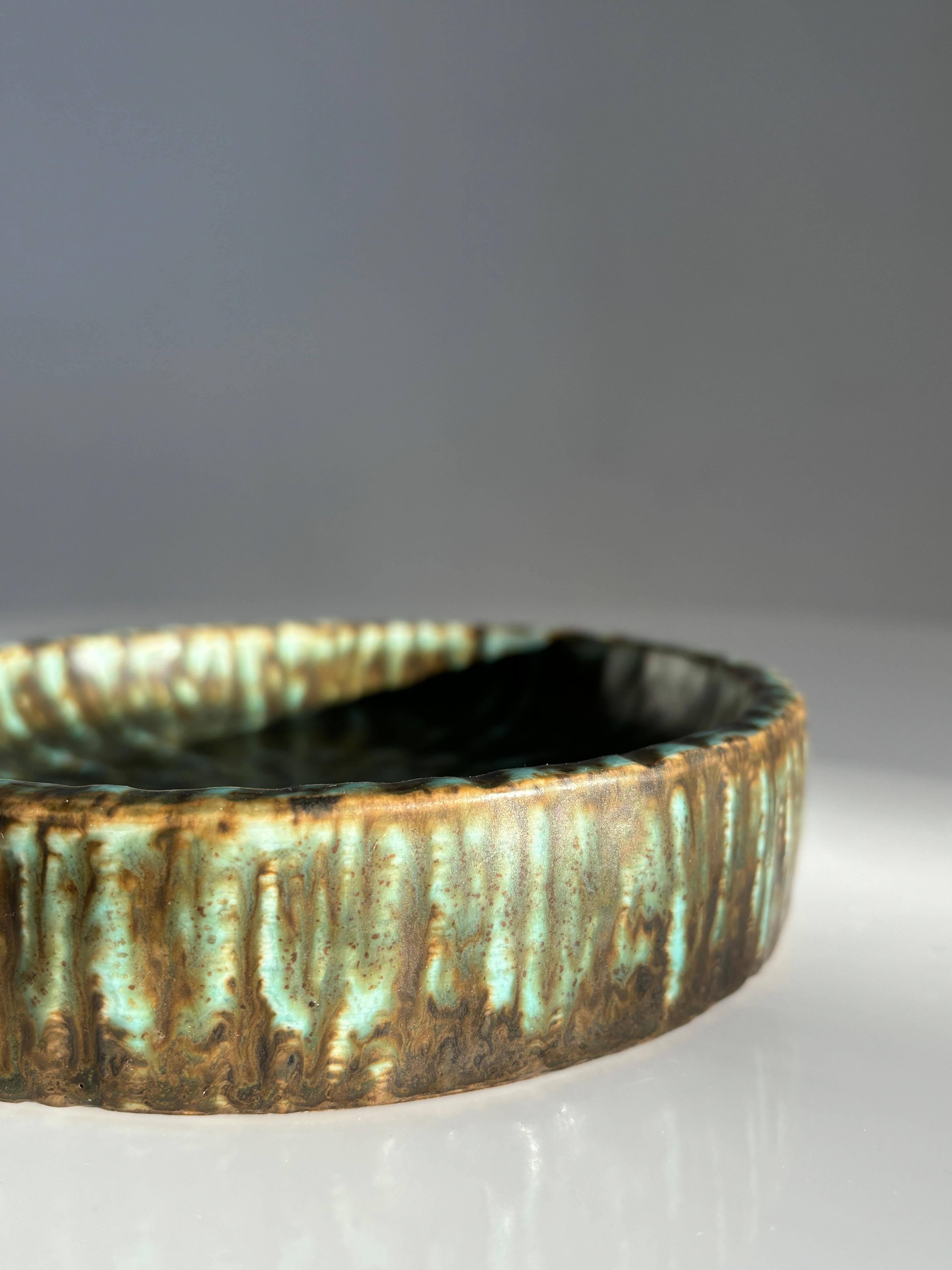 20th Century Gunnar Nylund for Rörstrand Vide-Poche Bowl, 1950s For Sale