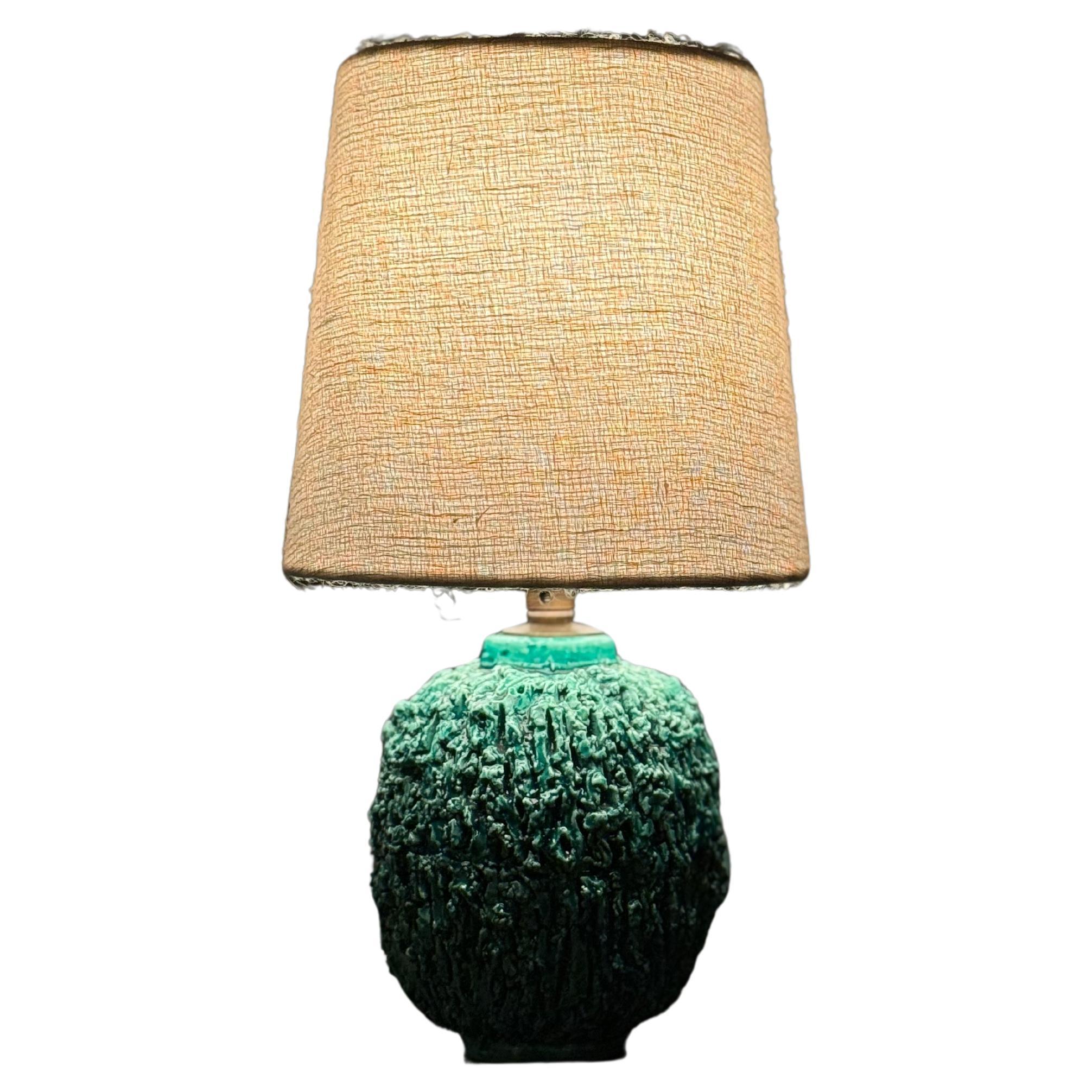 Gunnar Nylund Green Chamotte Stoneware Table Lamp. Rörstrand, 1950s. en vente