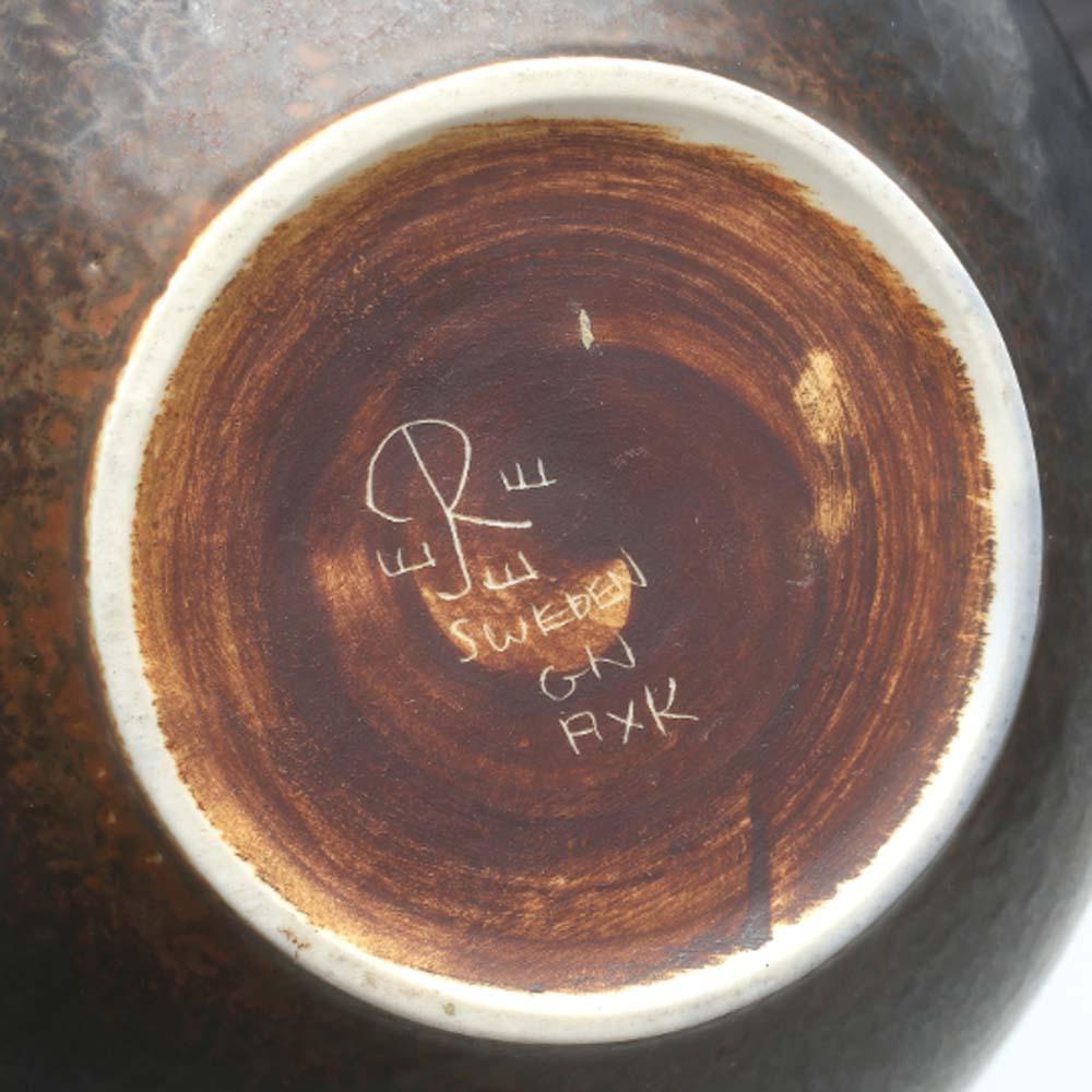 Gunnar Nylund Large AXK Bowl Dark Green Glaze Rörstrand, Sweden, 1950s In Good Condition In Los Angeles, CA