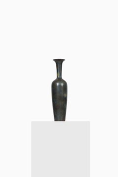 Gunnar Nylund Grand vase de sol en céramique Produit par Rörstrand en Suède