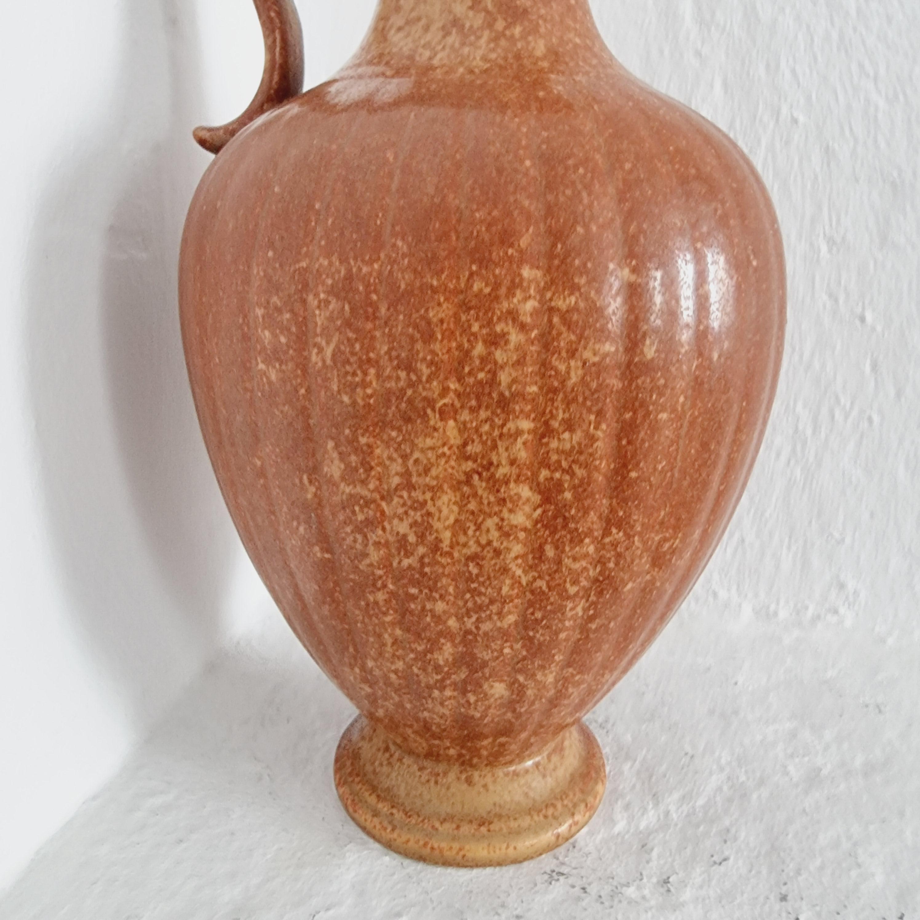 Gunnar Nylund, Large Decorative Ceramic Vase / Carafe, Scandinavian Modern In Good Condition For Sale In Stockholm, SE