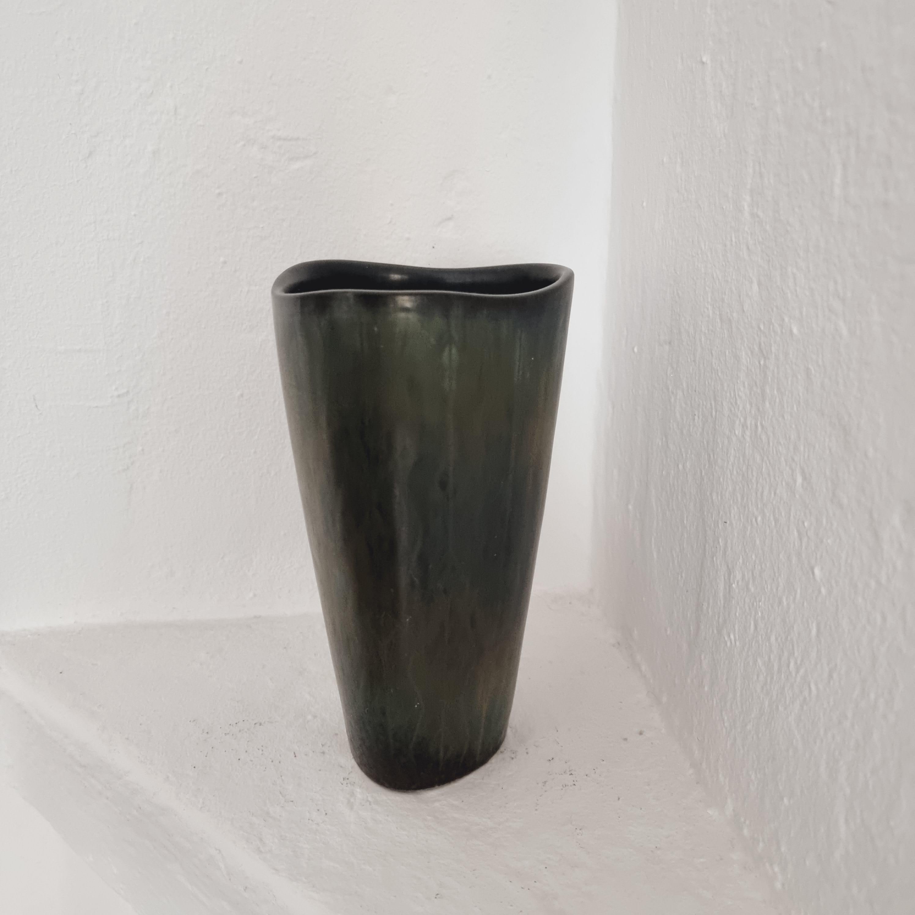 Gunnar Nylund, Large Decorative Ceramic Vase, Scandinavian Modern For Sale 2