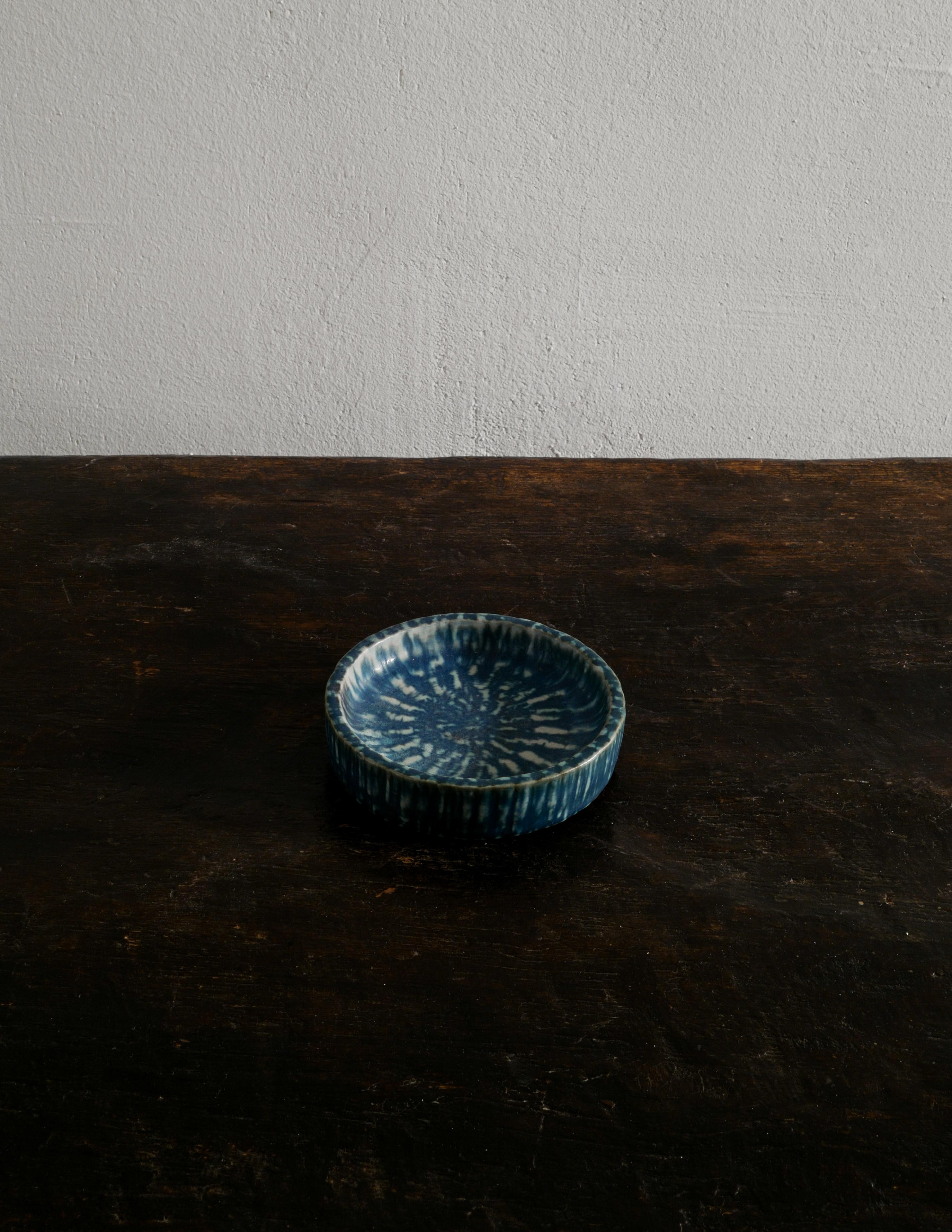 Swedish Gunnar Nylund Mid Century Ashtray Bowl Produced by Rörstrand in Sweden, 1950s