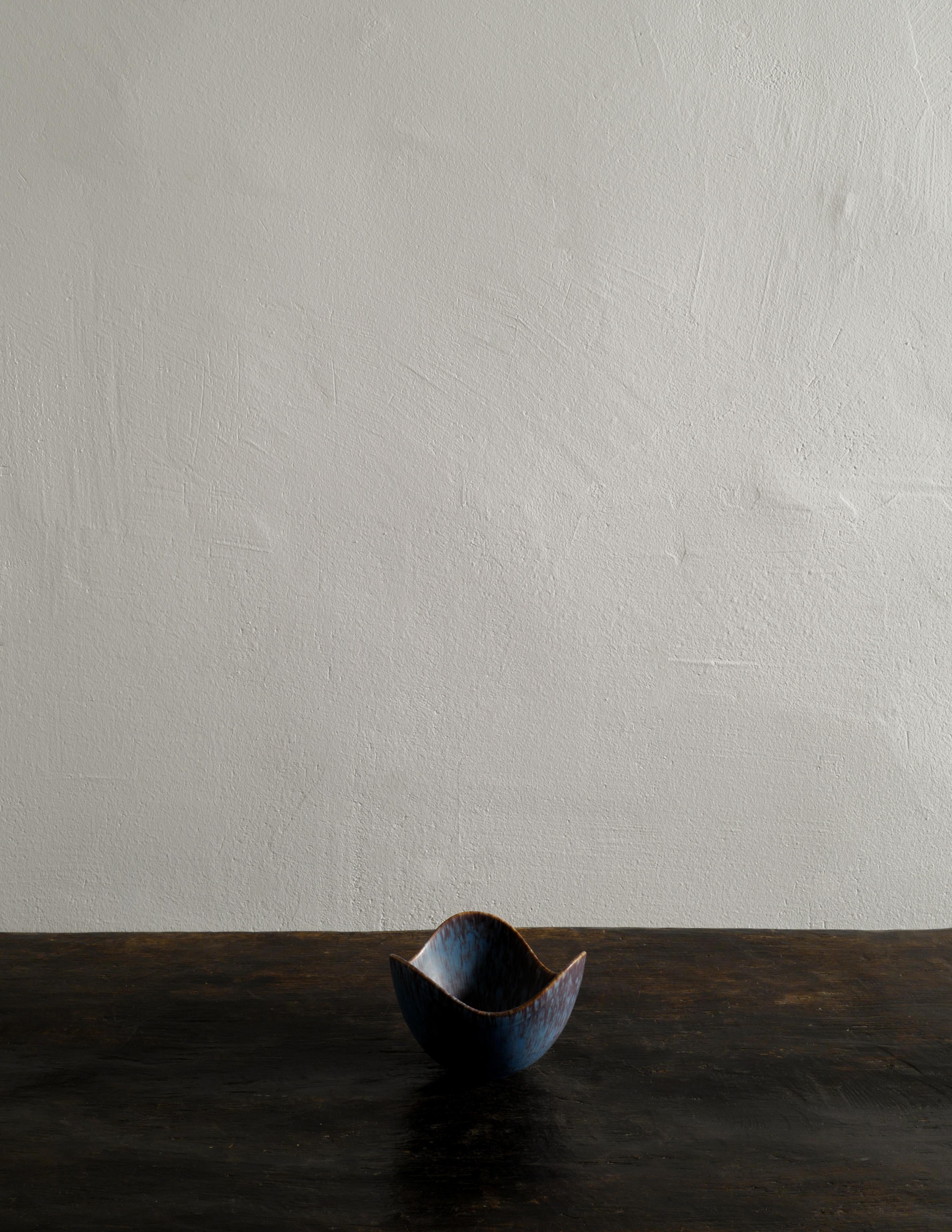 Scandinavian Modern Gunnar Nylund Mid-Century Ceramic Bowl Vase by Rörstrand in Sweden, 1950s