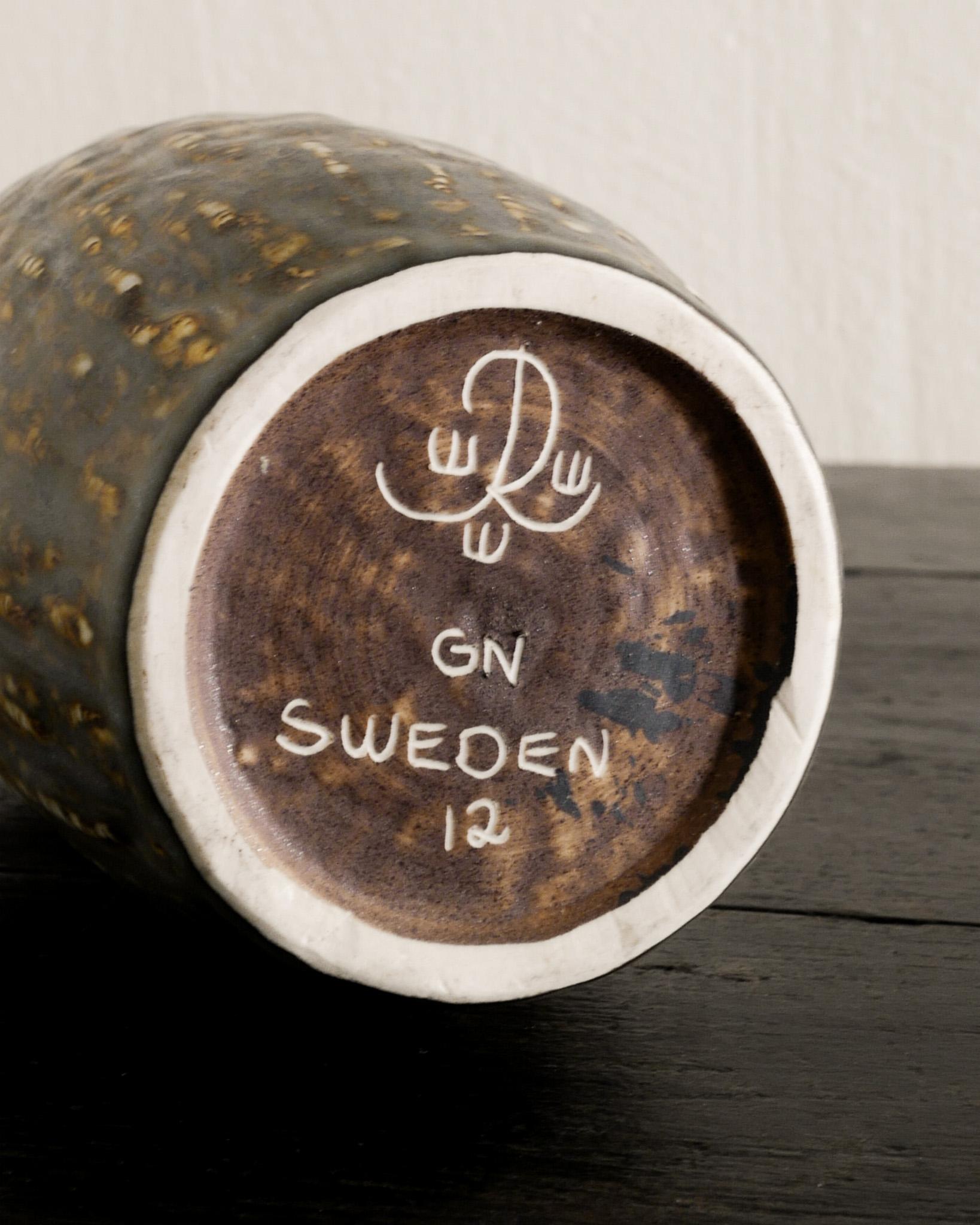 Milieu du XXe siècle Gunnar Nylund Vase en céramique en grès du milieu du siècle par Rörstrand Suède, années 1950  en vente