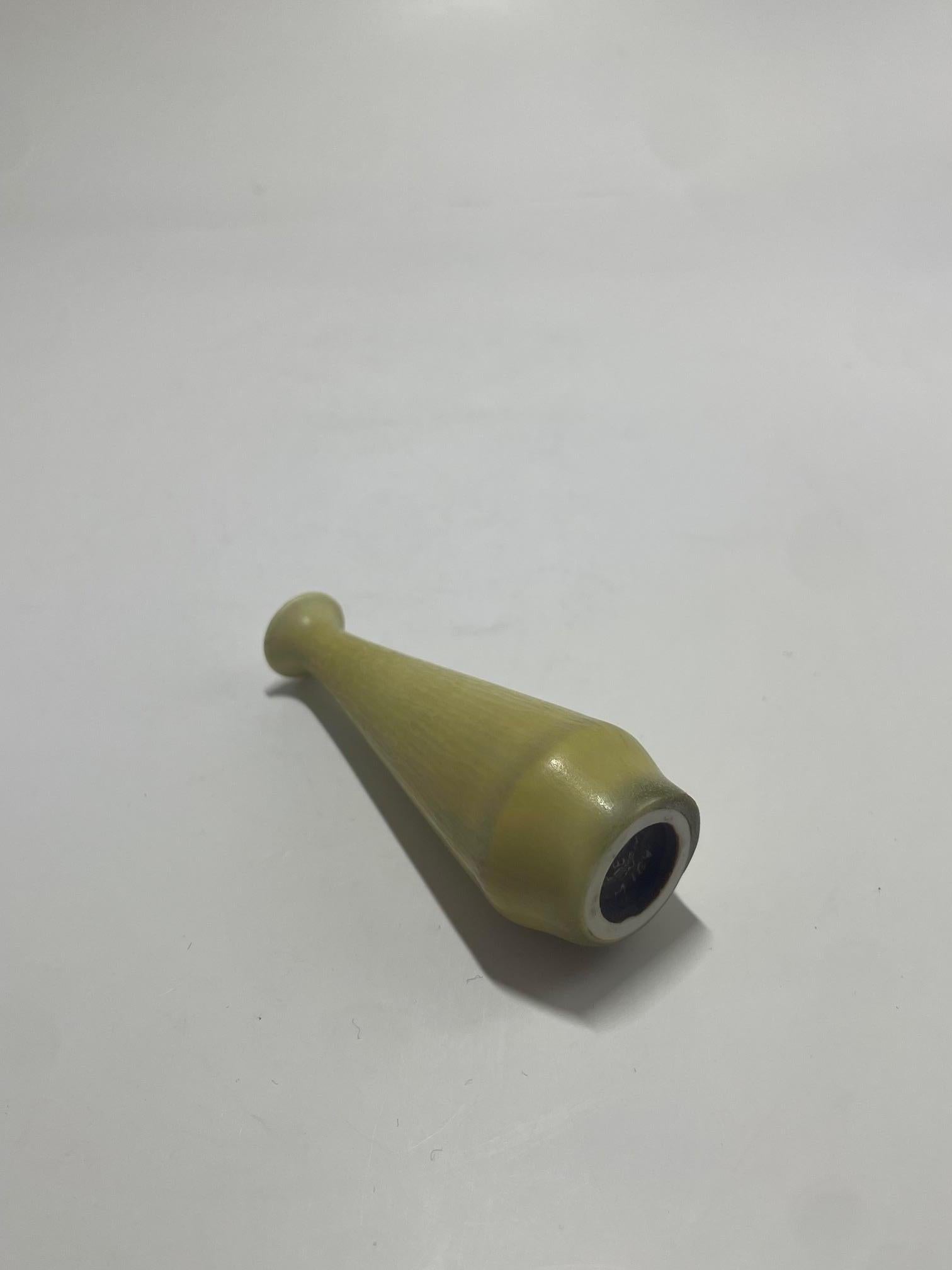 Gunnar Nylund, Rörstrand - Miniature Vase In Good Condition For Sale In Stockholm, SE