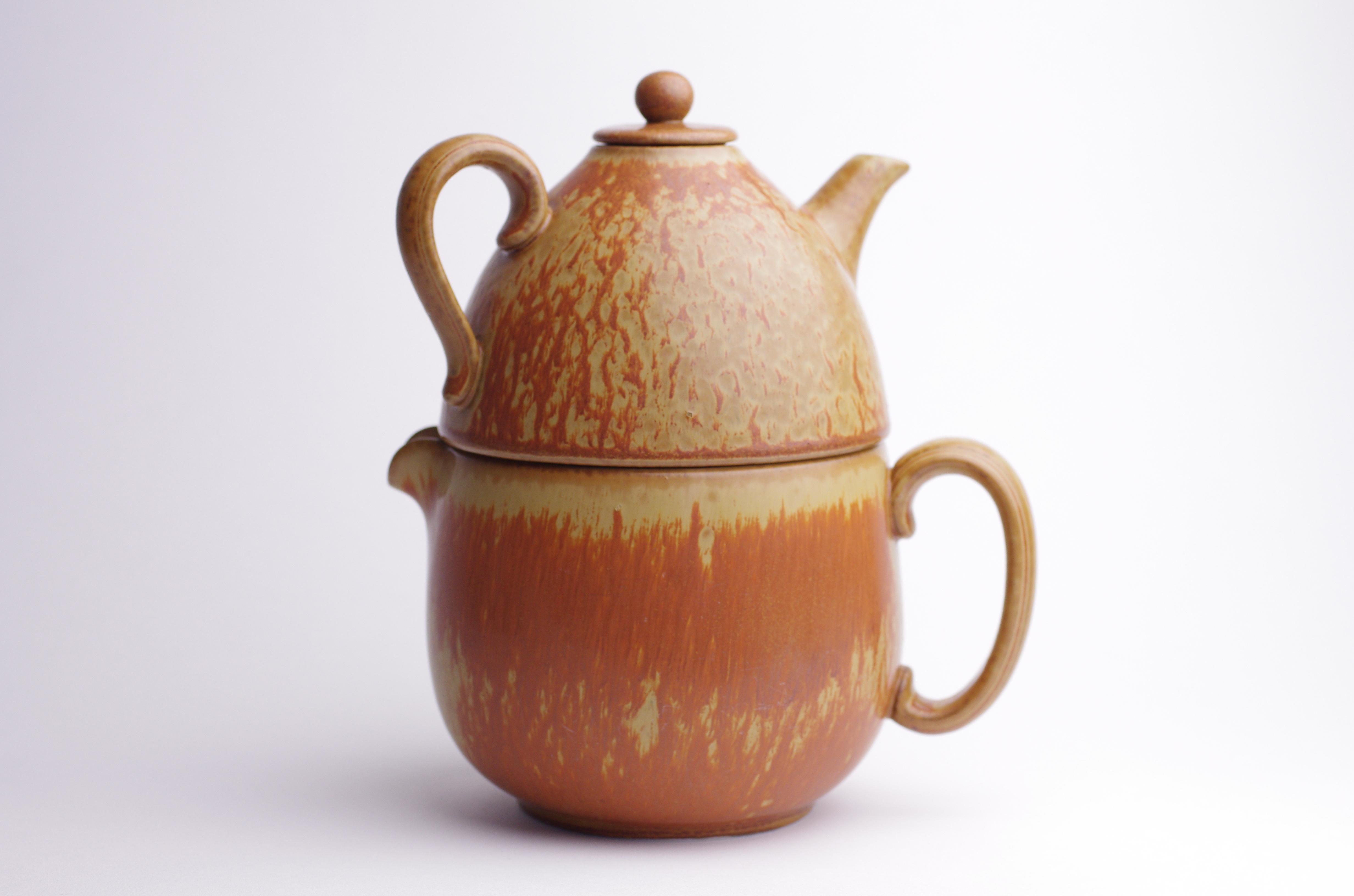 Swedish Gunnar Nylund - Rörstrand - Teapot For Sale