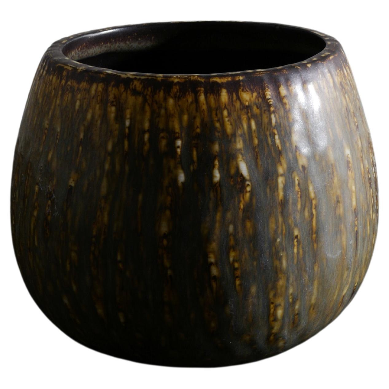 Gunnar Nylund "Rubus" Mid Century Ceramic Bowl Vase for Rörstrand Sweden, 1950s