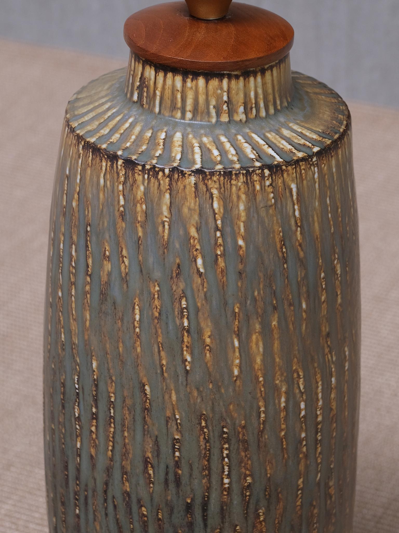 Scandinavian Modern Gunnar Nylund 'Rubus' Stoneware Floor/ Large Table Lamp Rörstrand, Sweden, 1960s For Sale