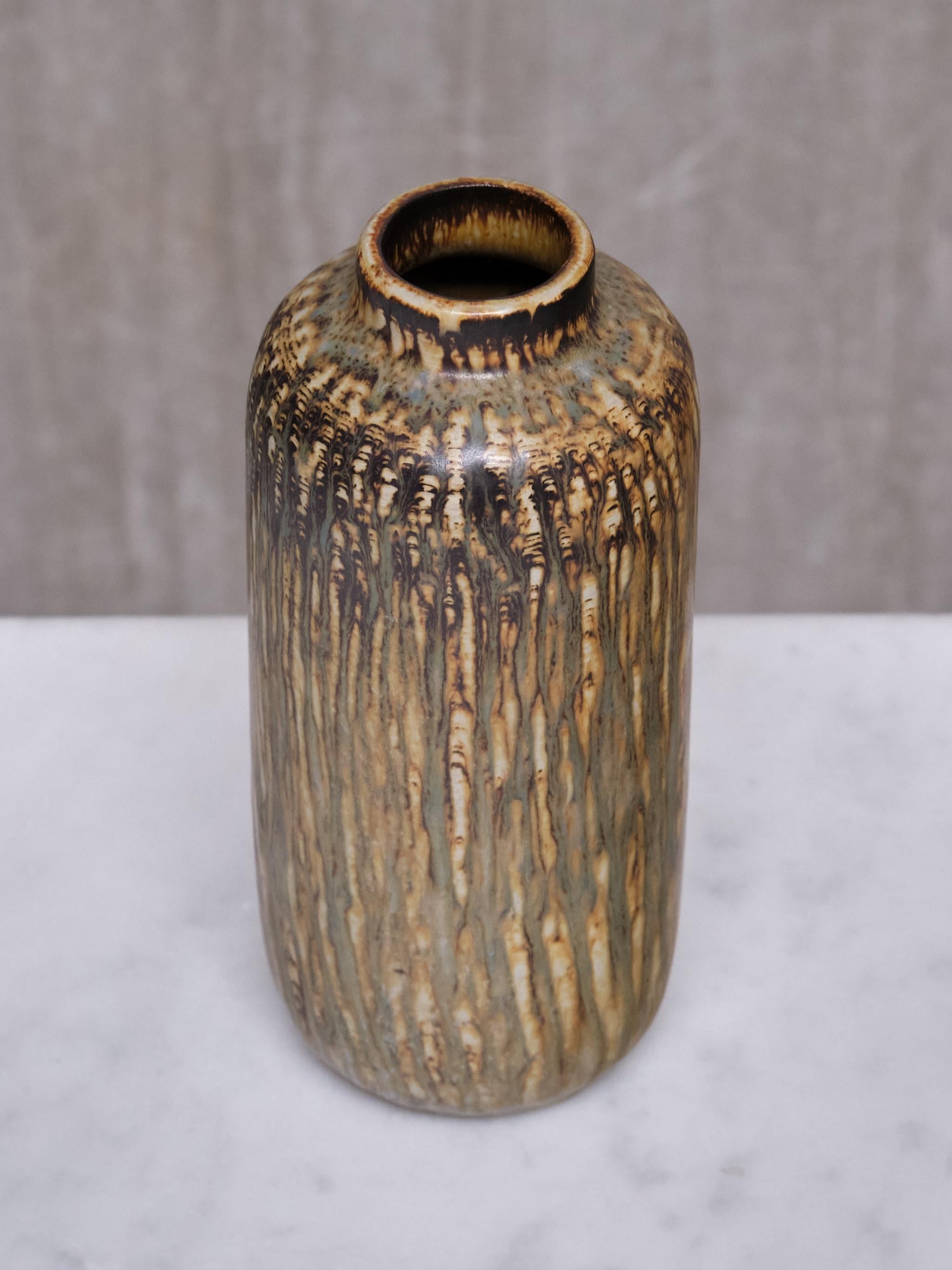 Swedish Gunnar Nylund 'Rubus' Stoneware Vase, Rörstrand, Sweden, 1965 For Sale