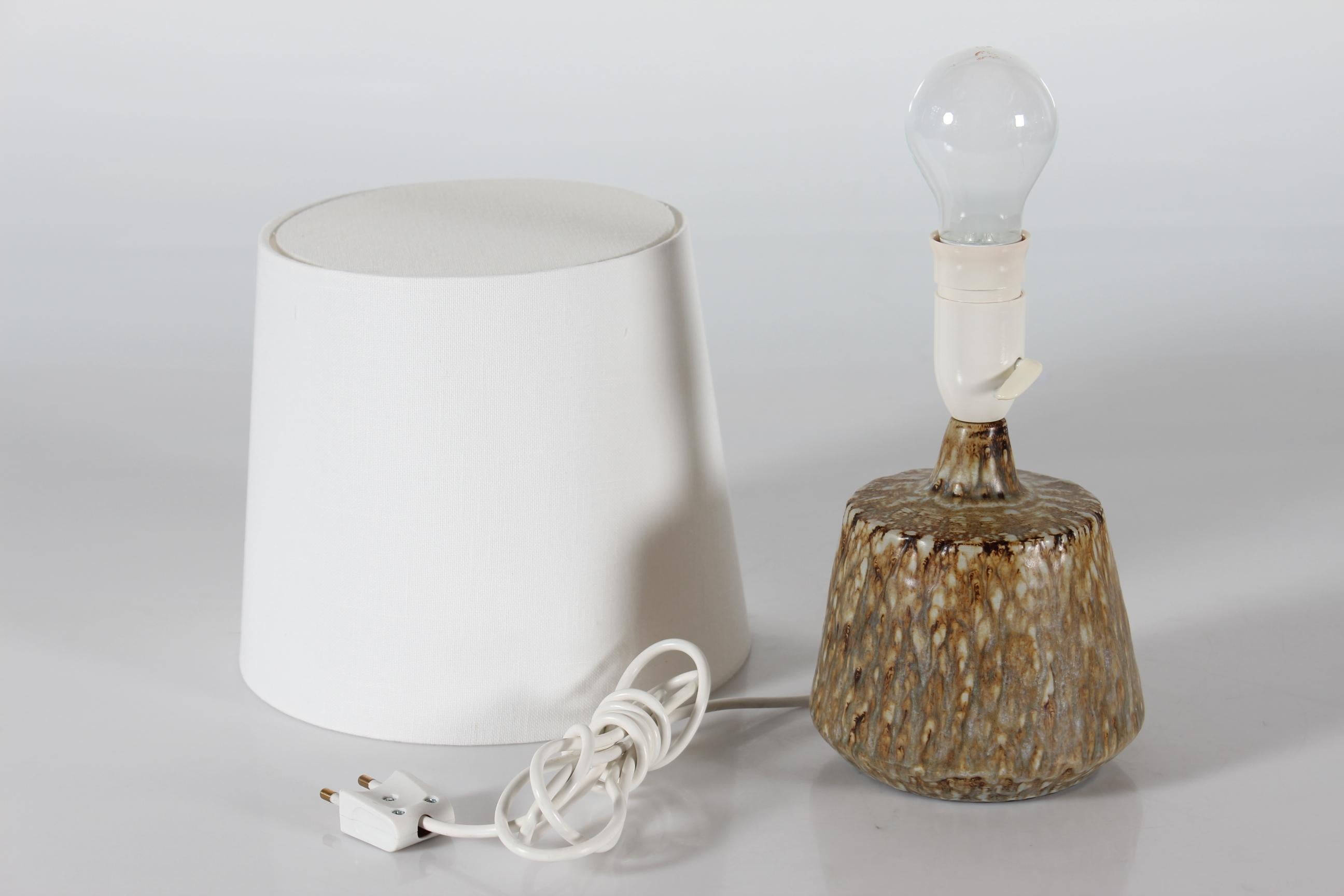 Gunnar Nylund Rubus Table Lamp for Rörstrand Sweden Scandinavian Modern Ceramic  For Sale 4