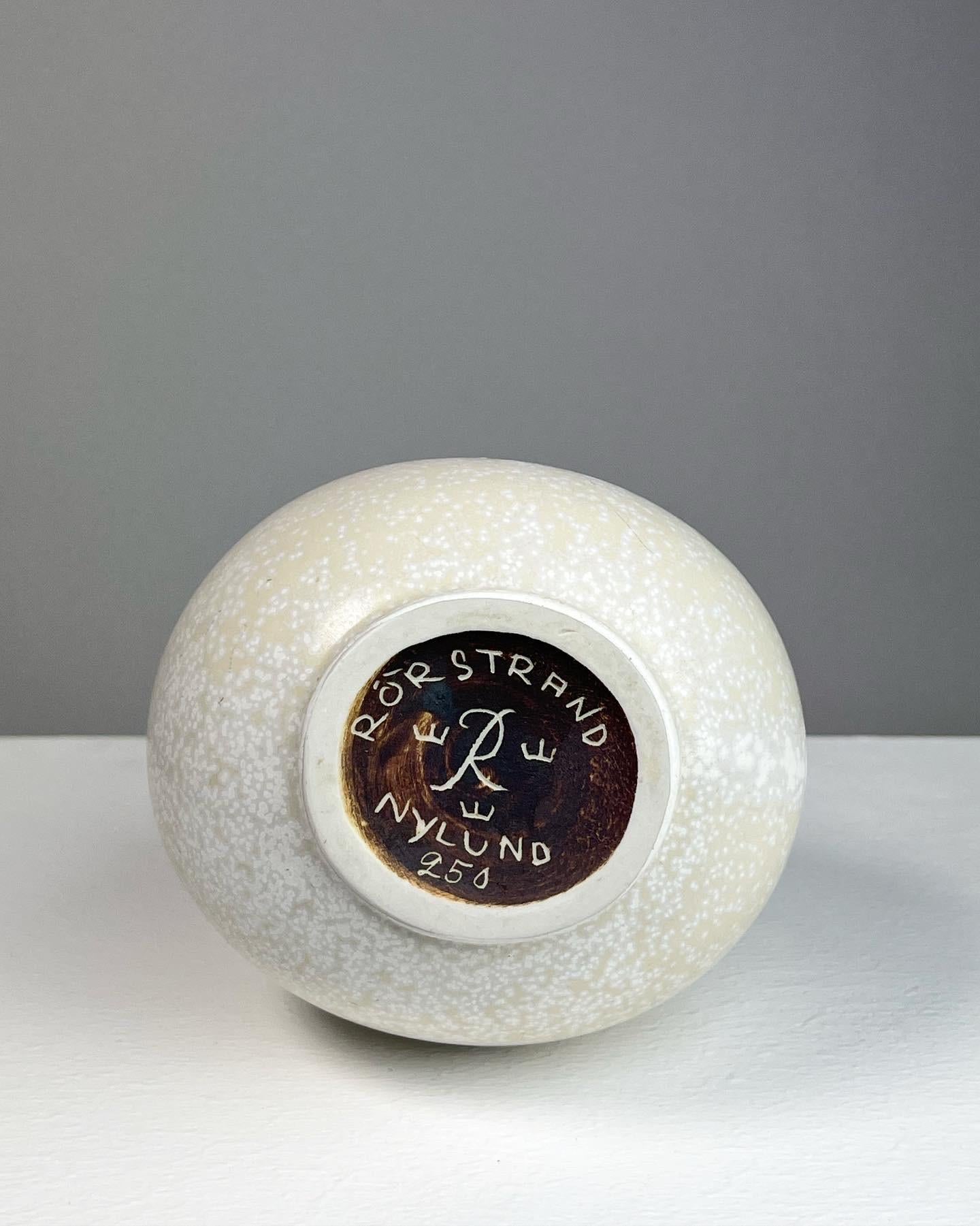 Gunnar Nylund Stoneware Pitcher Vase White Mimosa Glaze Rörstrand Sweden 1950s For Sale 3