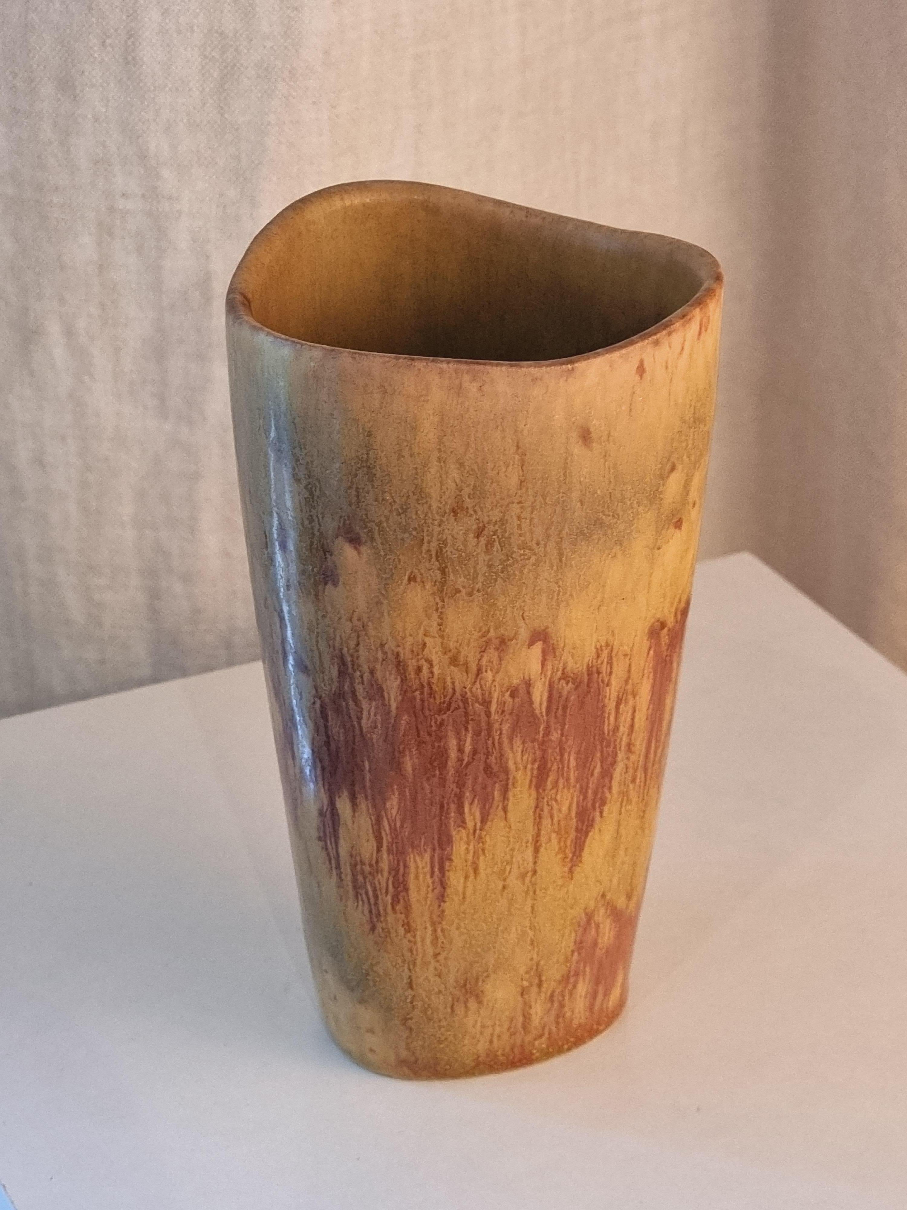 Gunnar Nylund, stoneware vase, Rörstrand, Scandinavian Modern / Midcentury For Sale 4