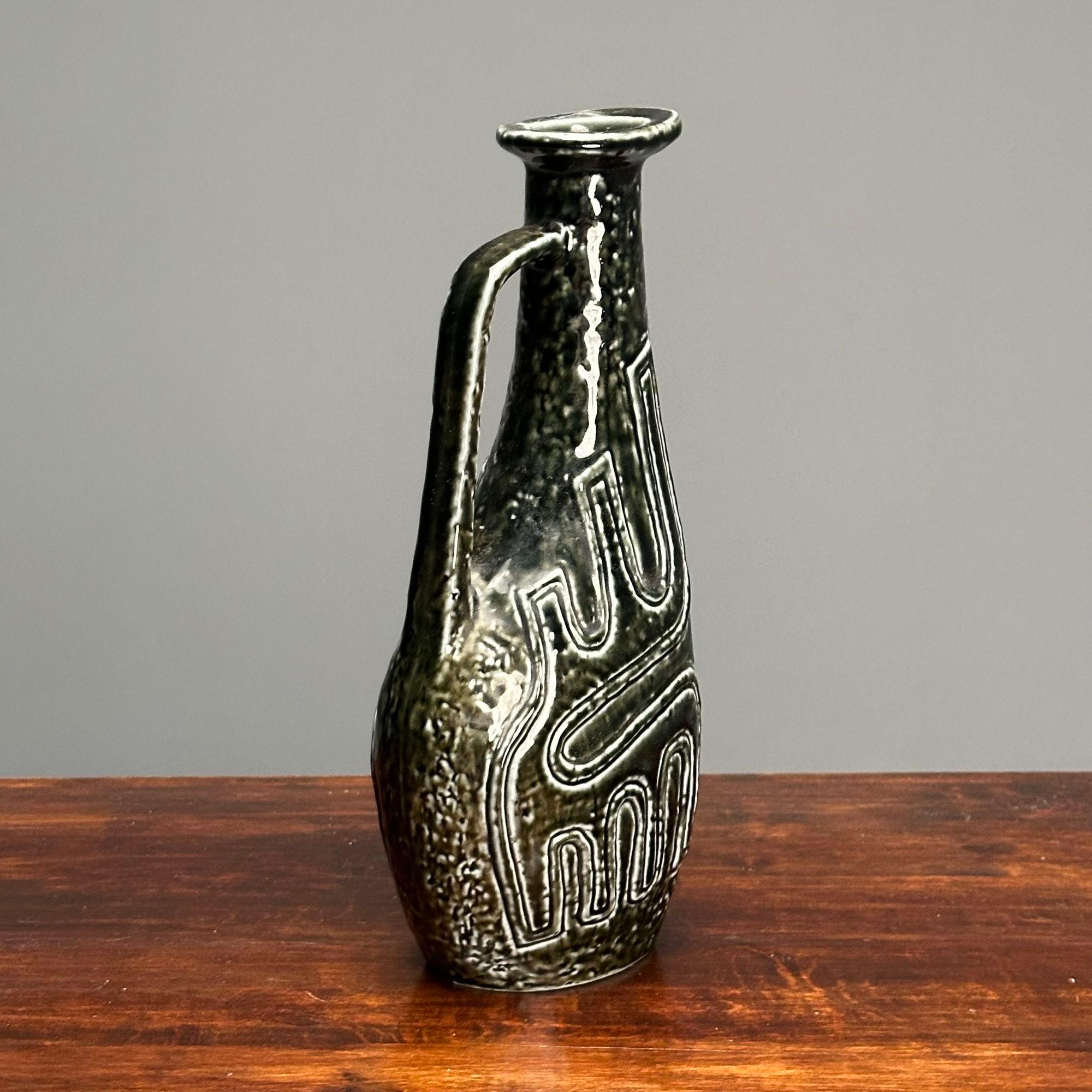 Gunnar Nylund, Swedish Mid-Century Modern, Green Vase, Glazed Stoneware, 1960s For Sale 4