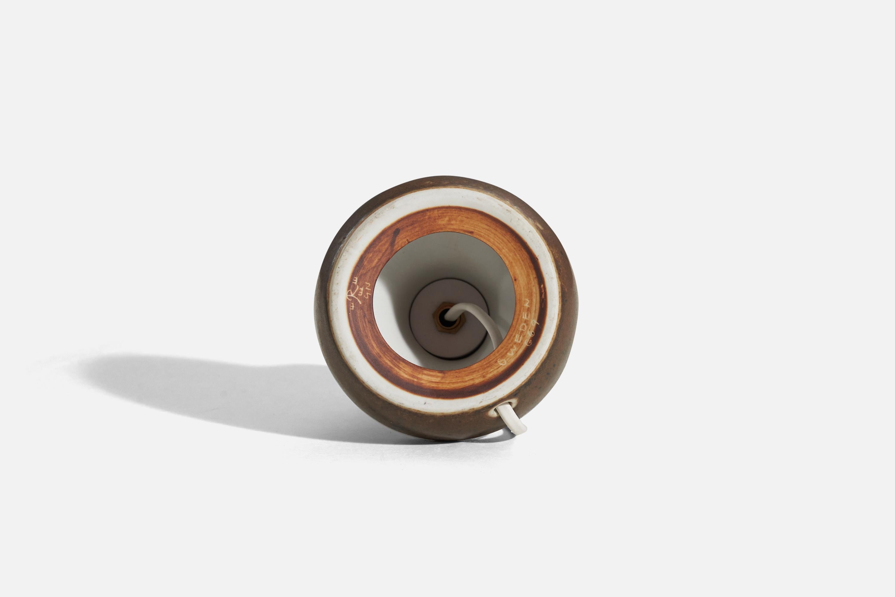 Mid-20th Century Gunnar Nylund, Table Lamp, Brown-Glazed Stoneware, Rörstand, Sweden, 1950s For Sale