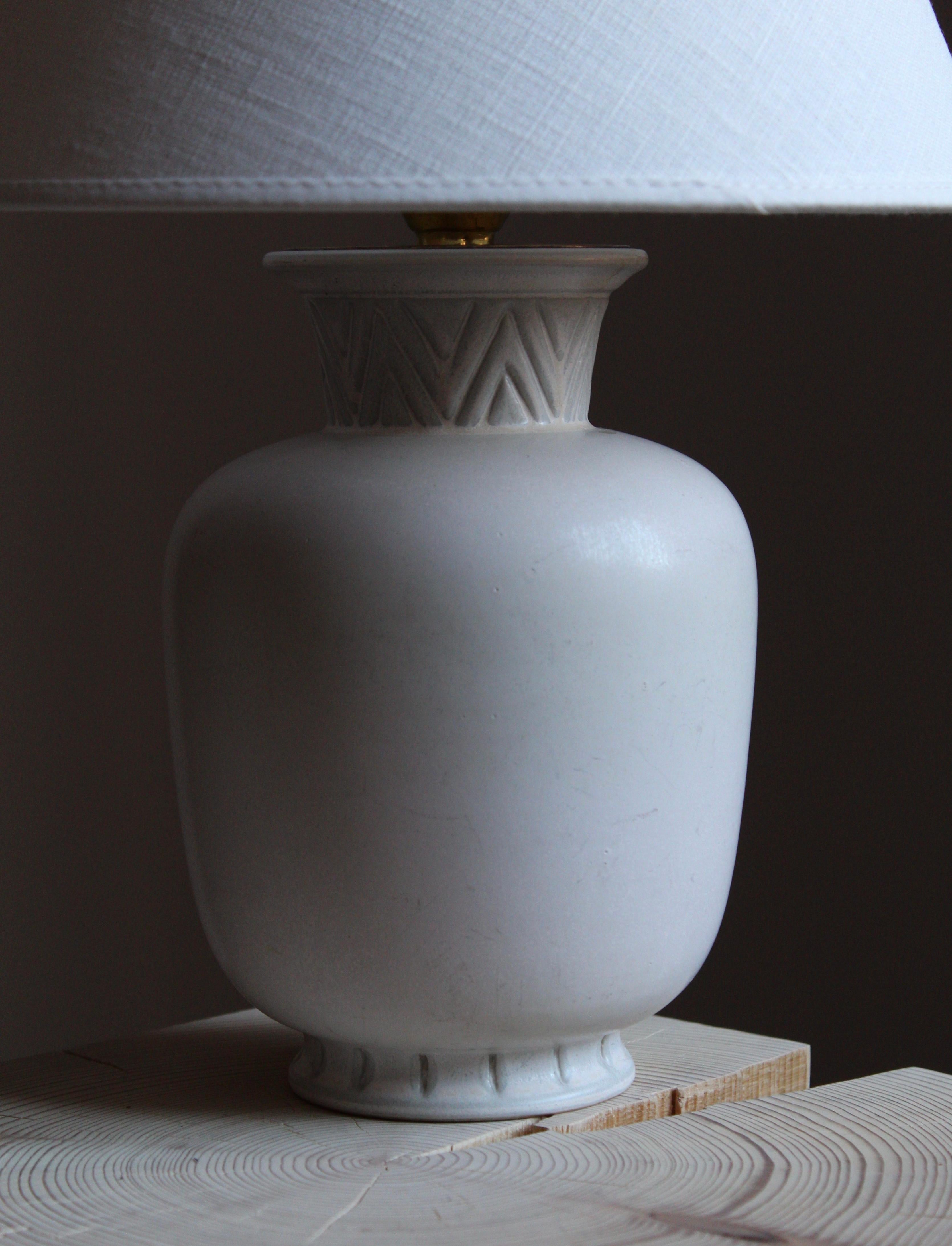 Mid-Century Modern Gunnar Nylund, Table Lamp, Glazed Stoneware, Rörstand, Sweden, 1940s