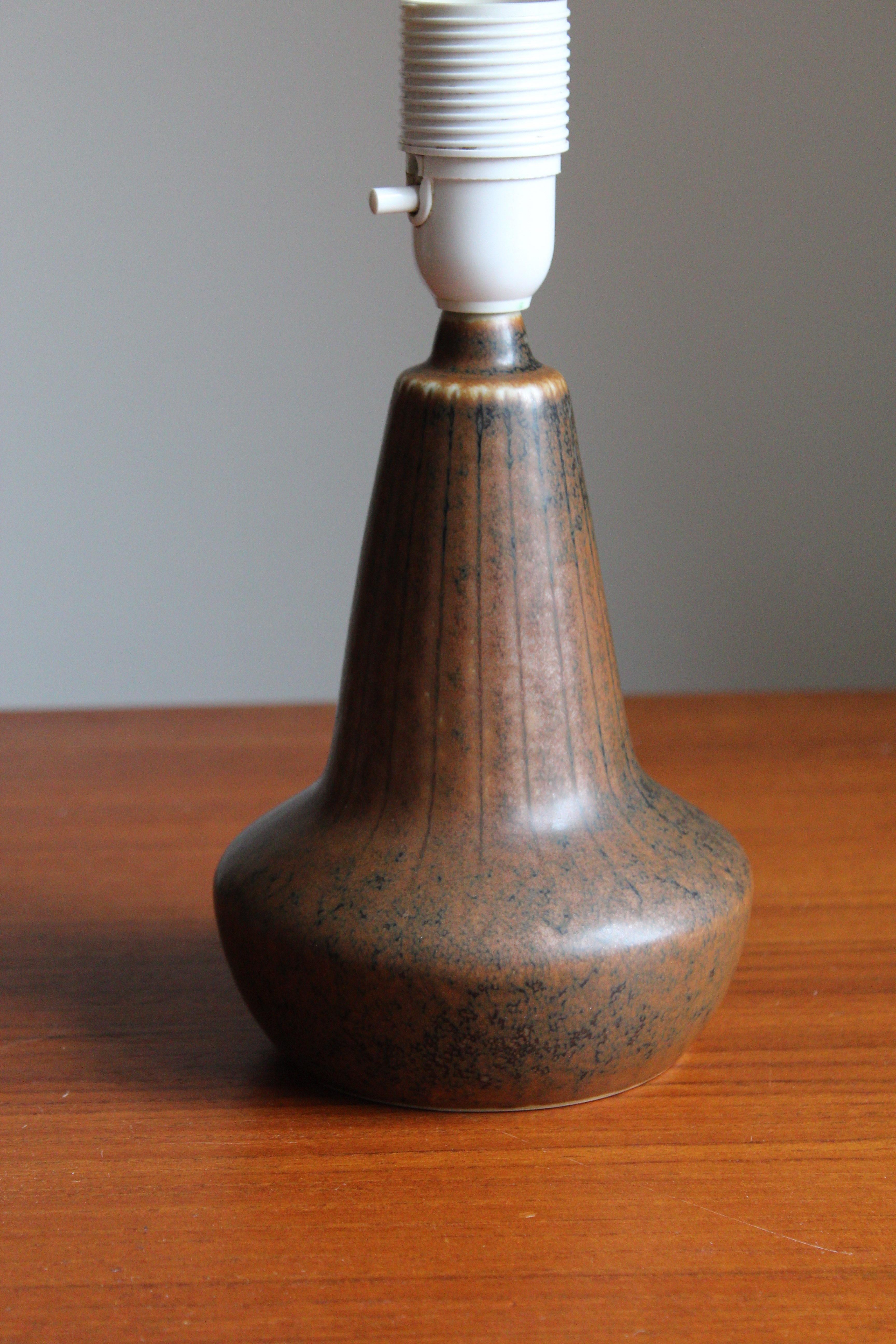 European Gunnar Nylund, Table Lamp, Brown Glazed Stoneware, Rörstand, Sweden, 1950s