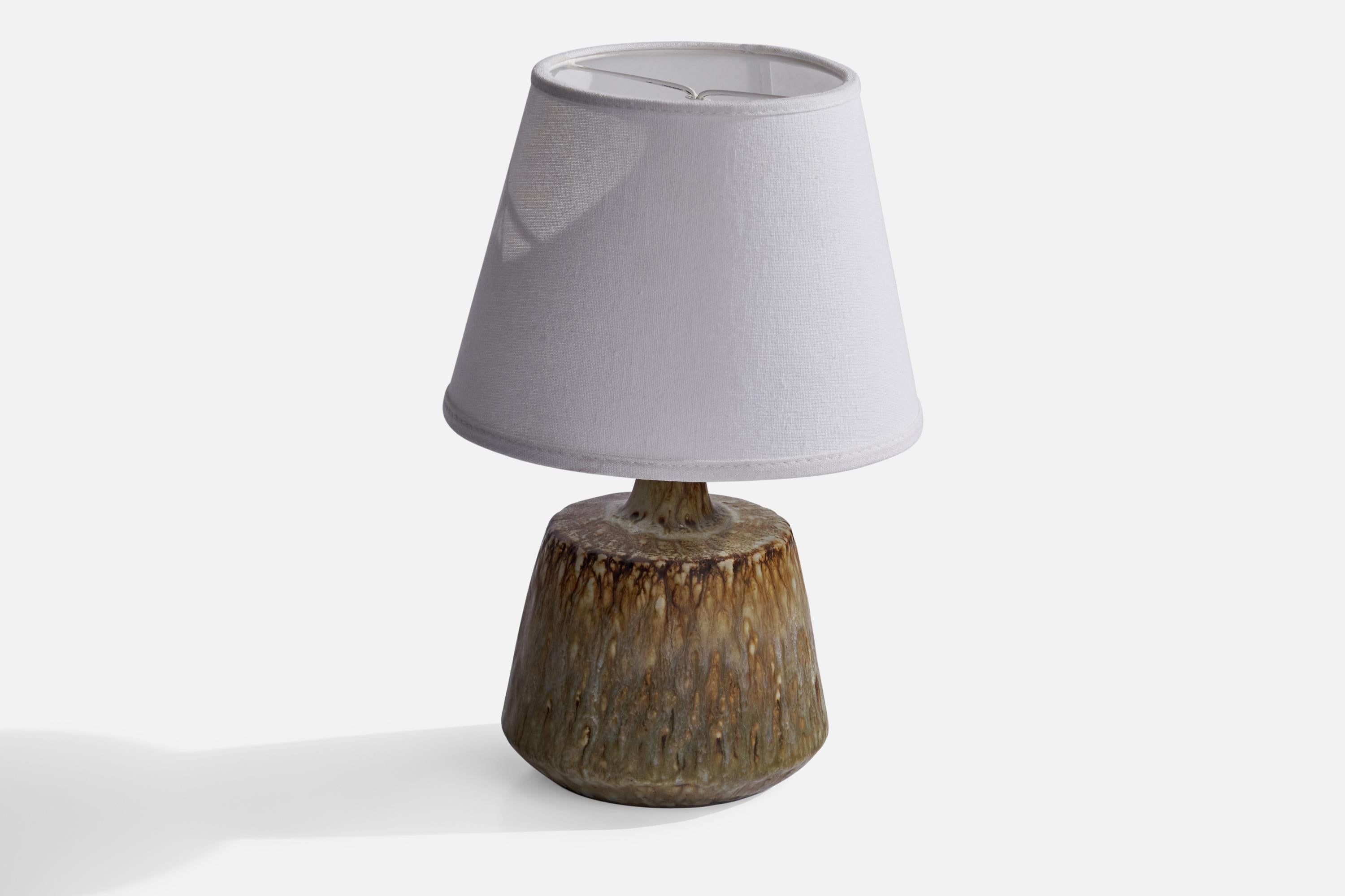 Scandinavian Modern Gunnar Nylund, Table Lamp, Stoneware, Brass, Sweden, 1940s For Sale