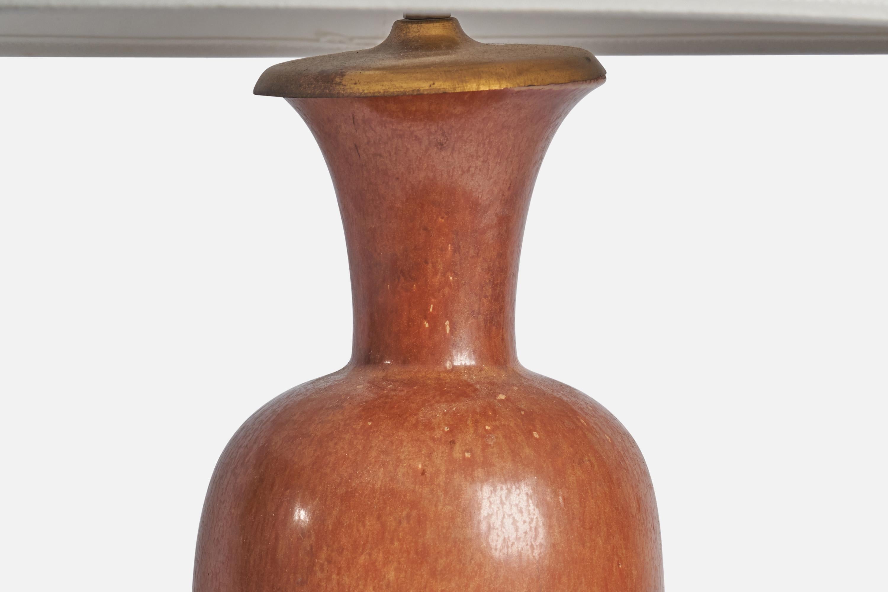 Gunnar Nylund, Lampada da tavolo, gres, ottone, Svezia, anni '40 In condizioni buone in vendita a High Point, NC