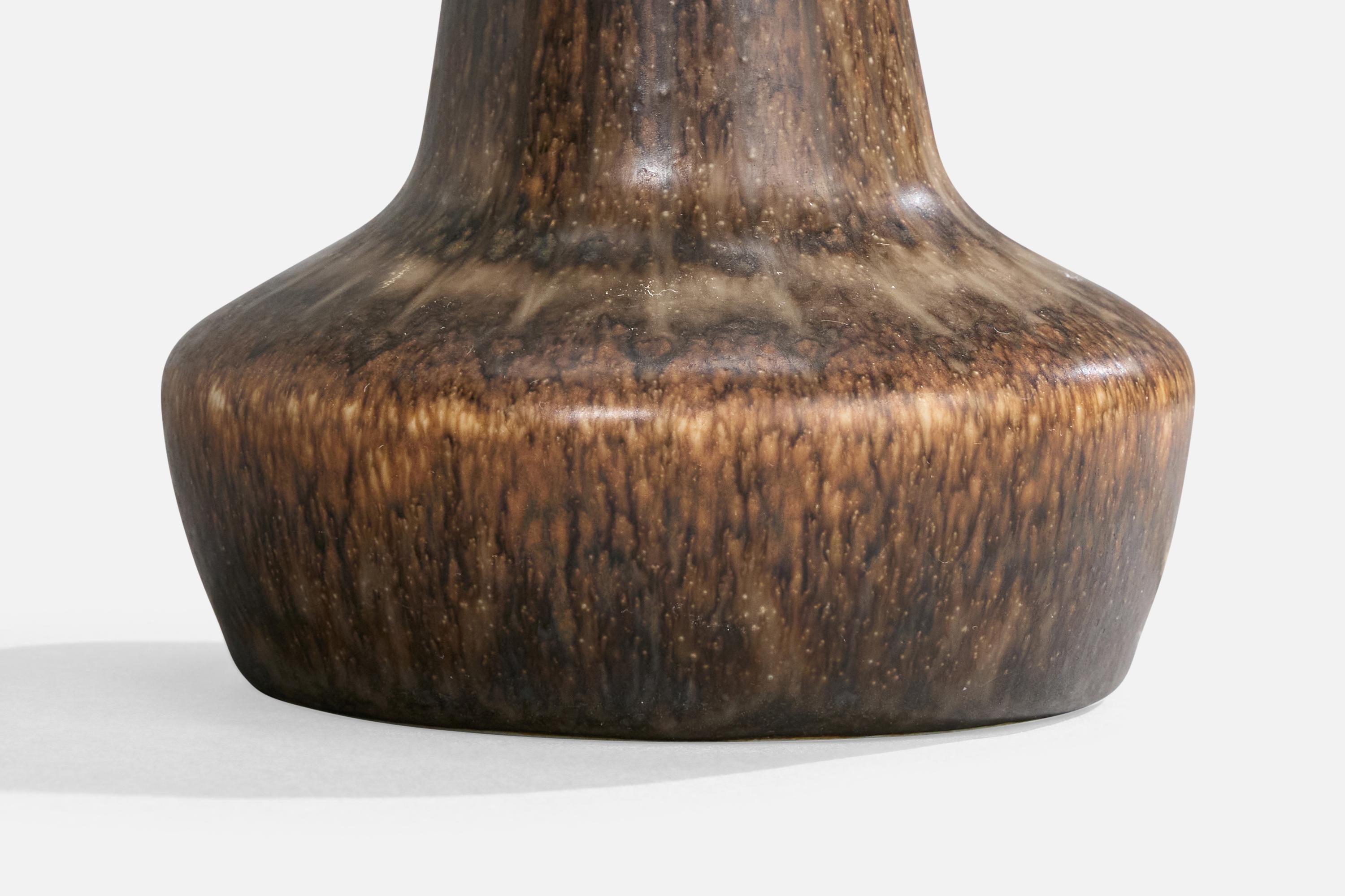 Milieu du XXe siècle Gunnar Nylund, Lampe de Table, Grès, Suède, Années 1940 en vente