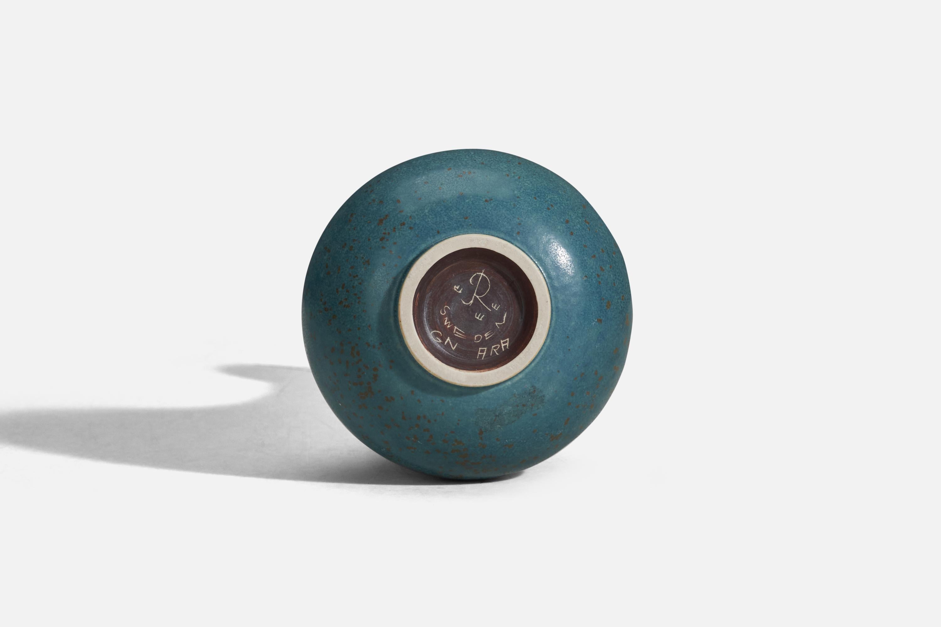 Gunnar Nylund, Vaso, Gres smaltato blu, Rörstrand, Svezia, anni '40 In condizioni buone in vendita a High Point, NC