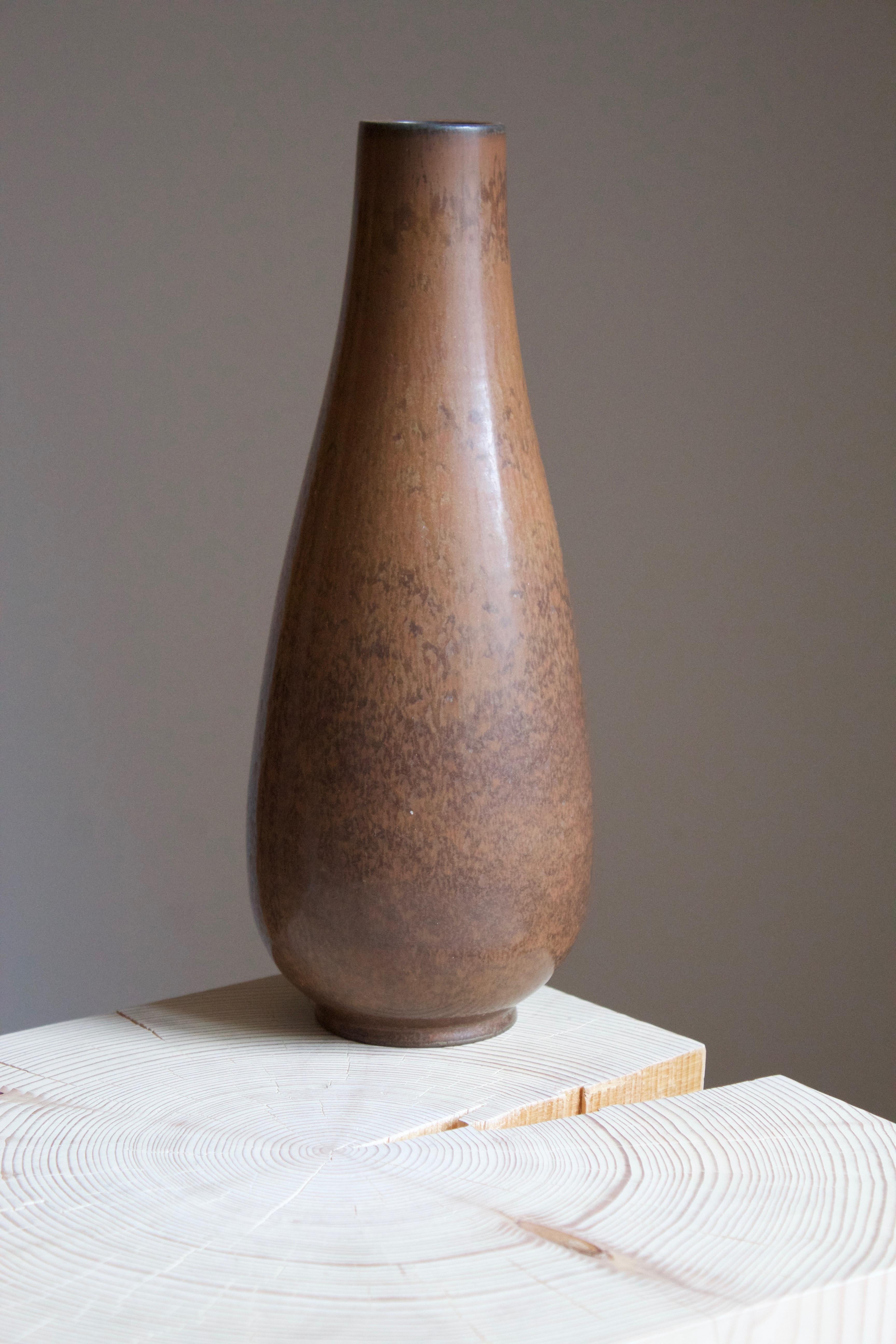 European Gunnar Nylund, Vase, Brown Glazed Stoneware, Rörstand, Sweden, 1950s