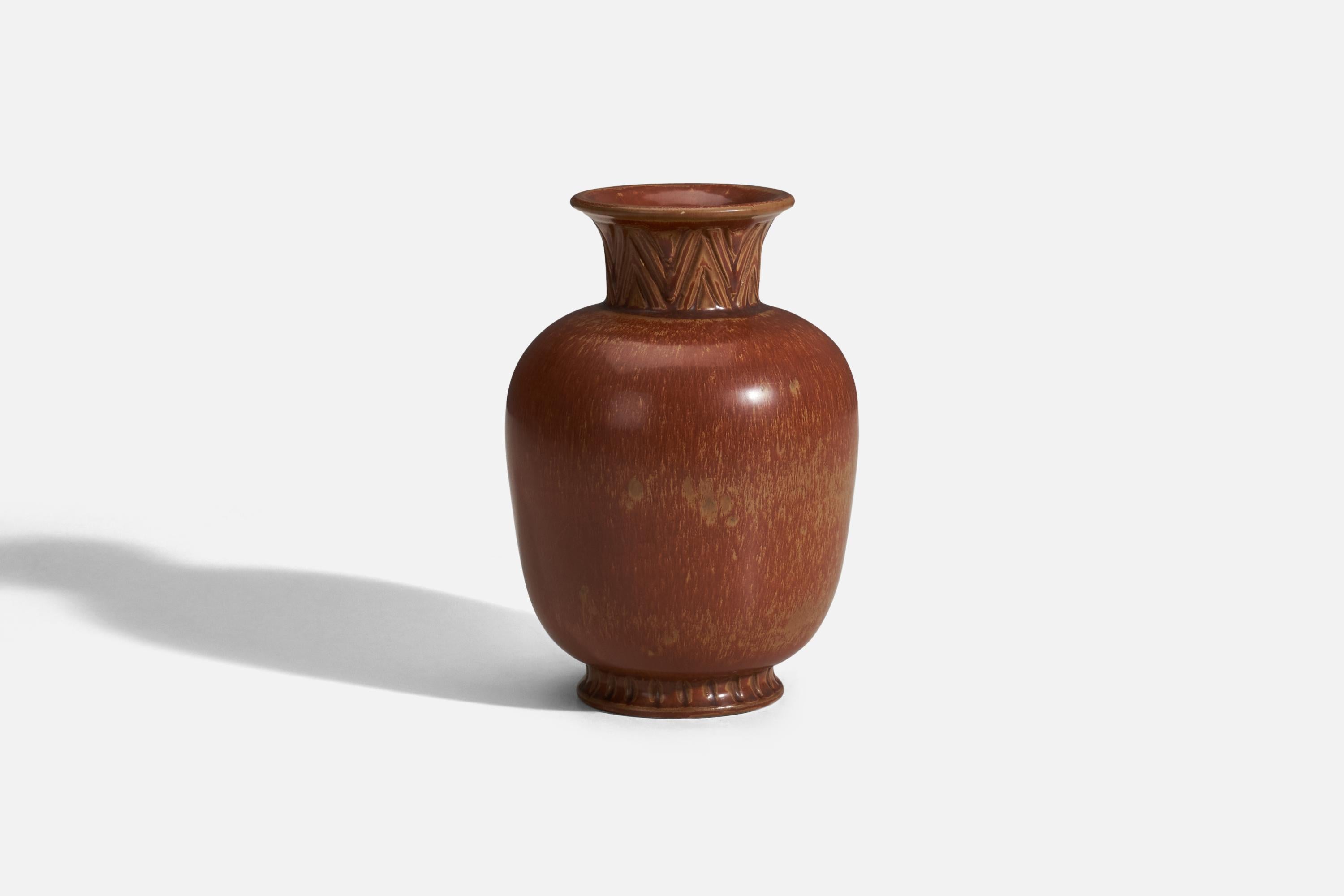 A brown glazed stoneware vase designed by Gunnar Nylund and produced by Rörstrand, Sweden, 1940s.