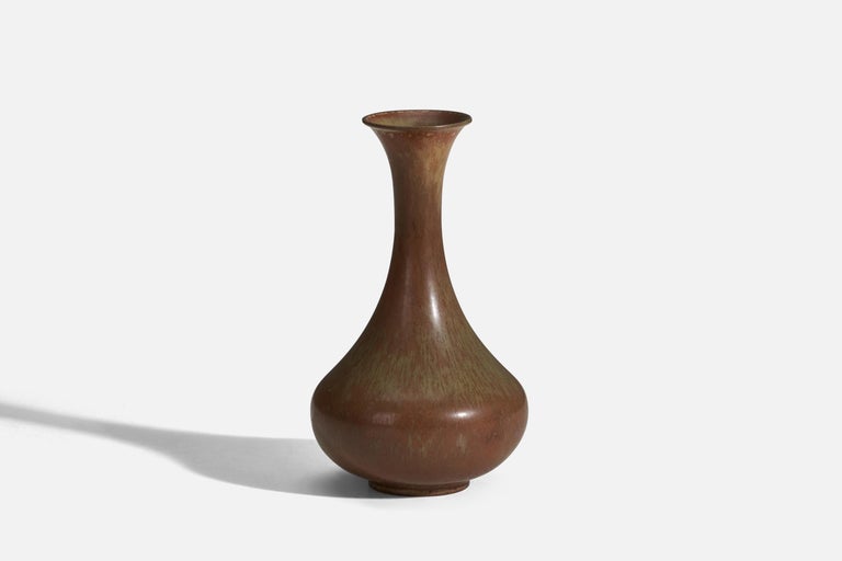 A brown glazed stoneware vase designed by Gunnar Nylund and produced by Rörstrand, Sweden, 1940s.